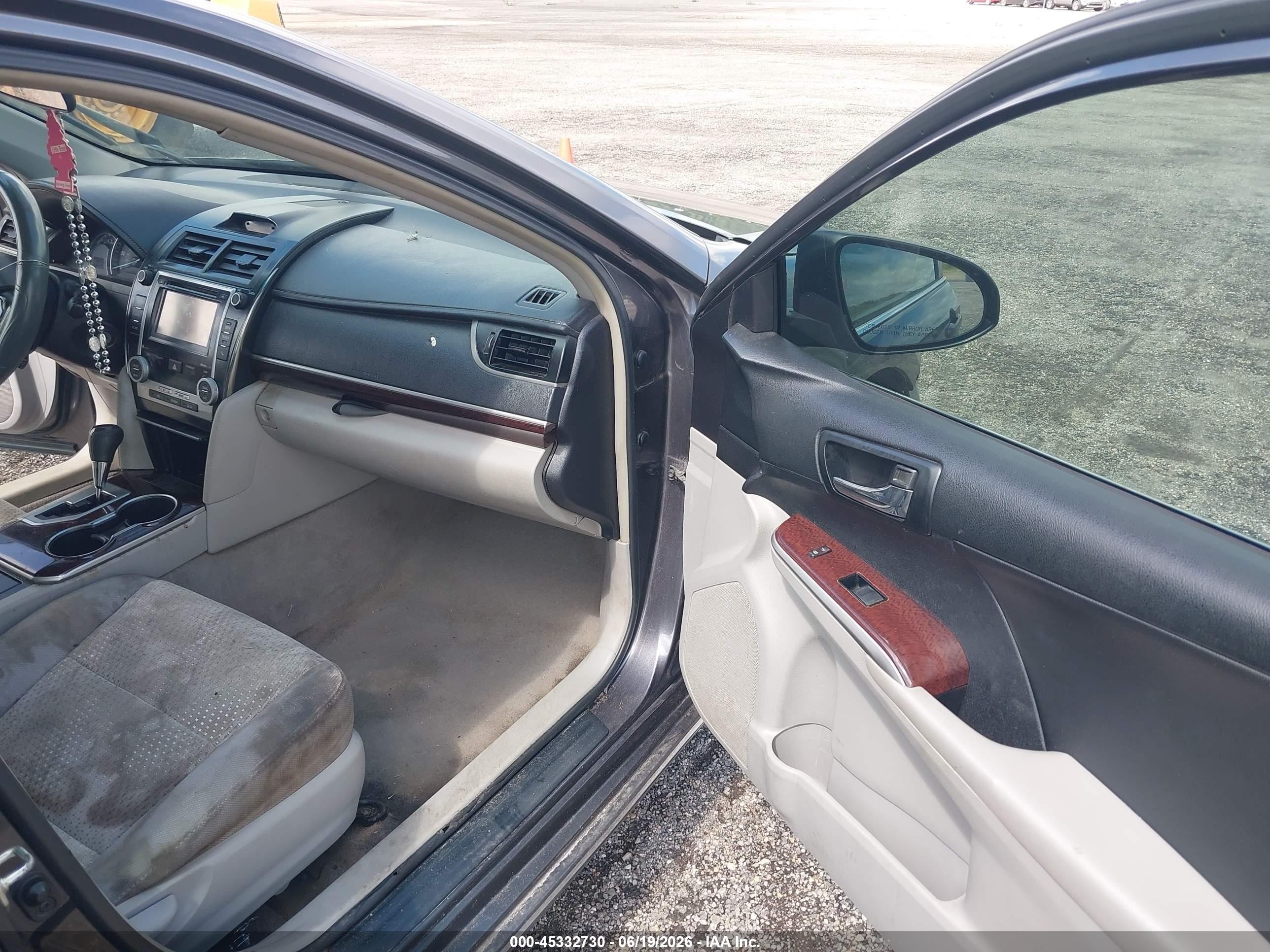 2014 Toyota Camry Xle Серый vin: 4T1BF1FK6EU387560