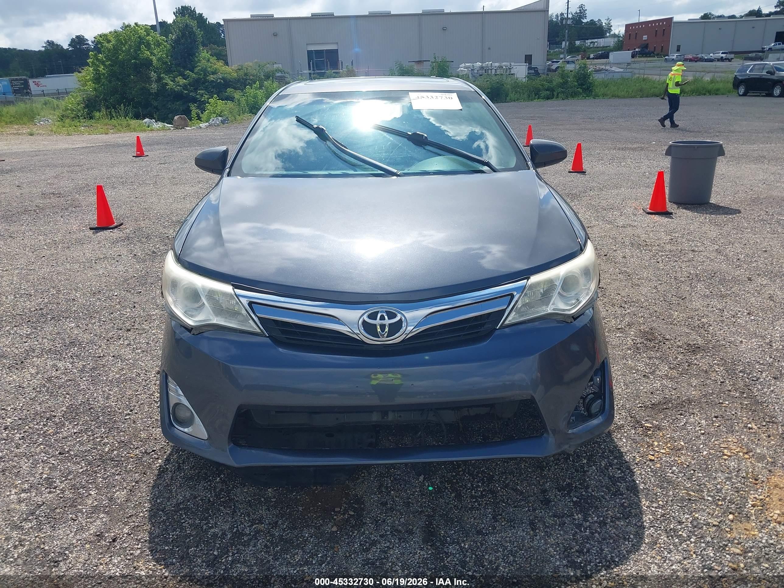 2014 Toyota Camry Xle Серый vin: 4T1BF1FK6EU387560
