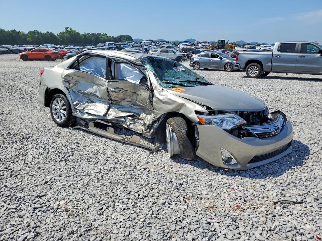 2014 Toyota Camry Xle Золотой vin: 4T1BF1FK6EU388420