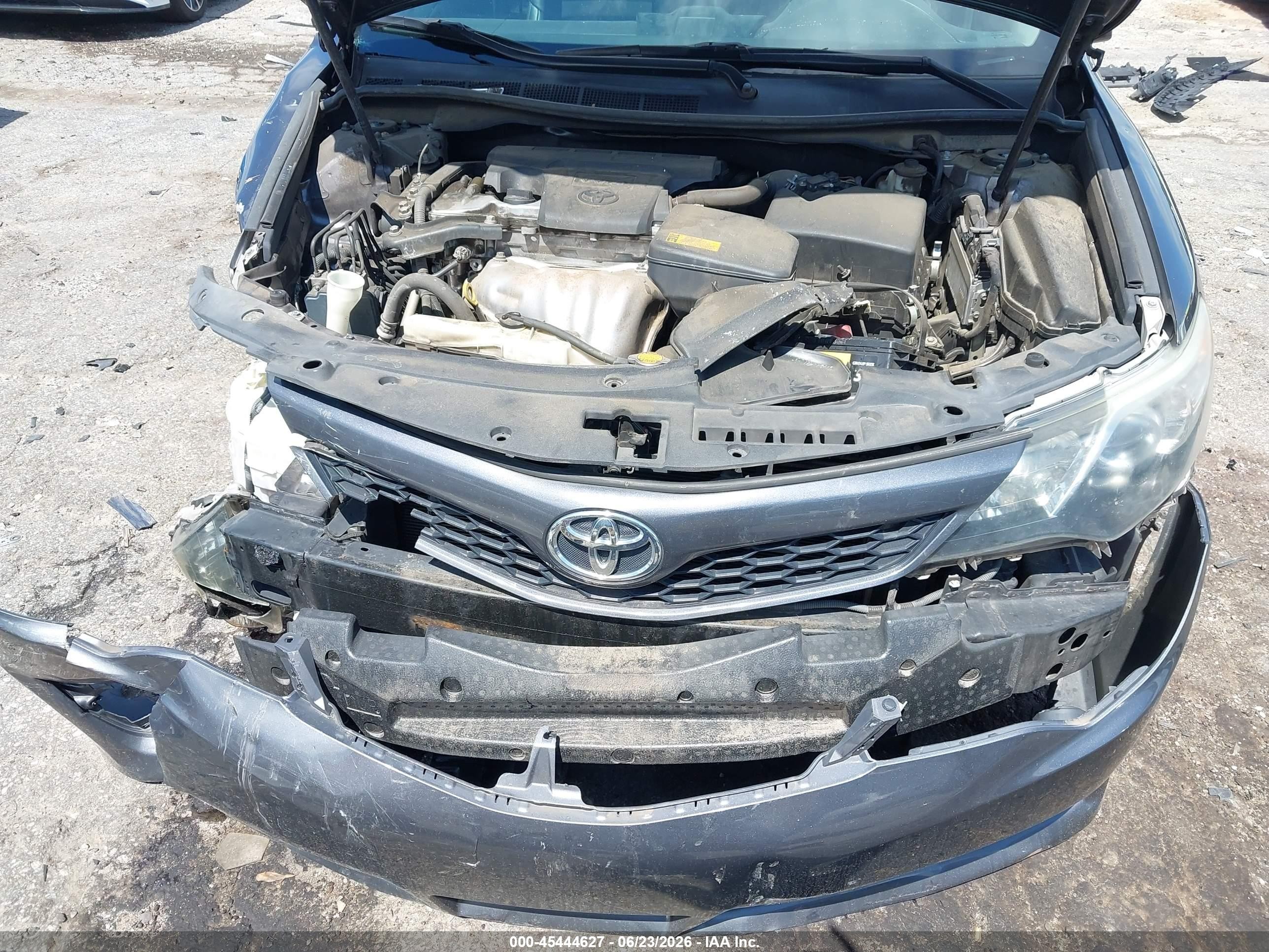 2014 Toyota Camry Se Gray vin: 4T1BF1FK6EU389325