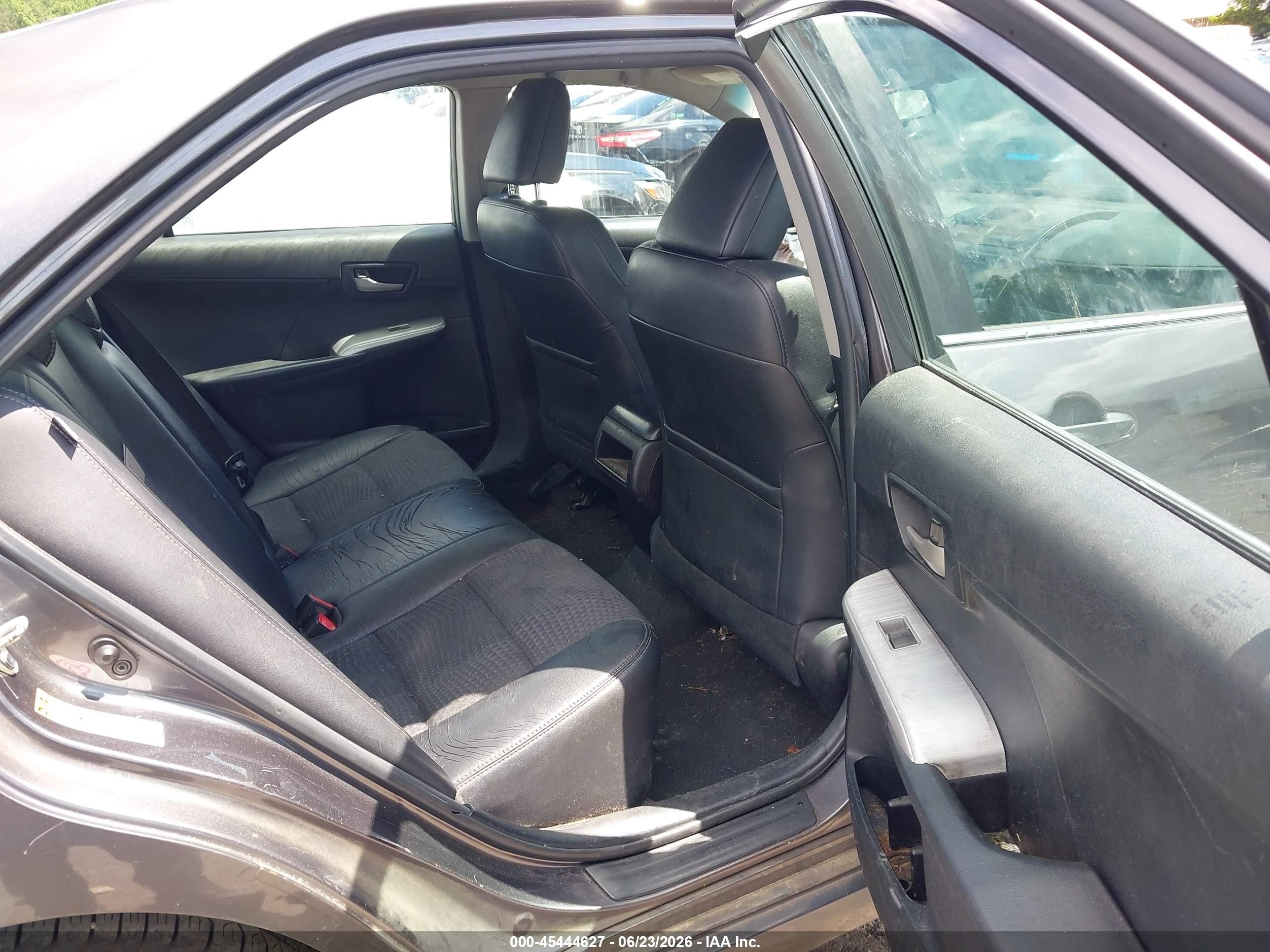 2014 Toyota Camry Se Gray vin: 4T1BF1FK6EU389325