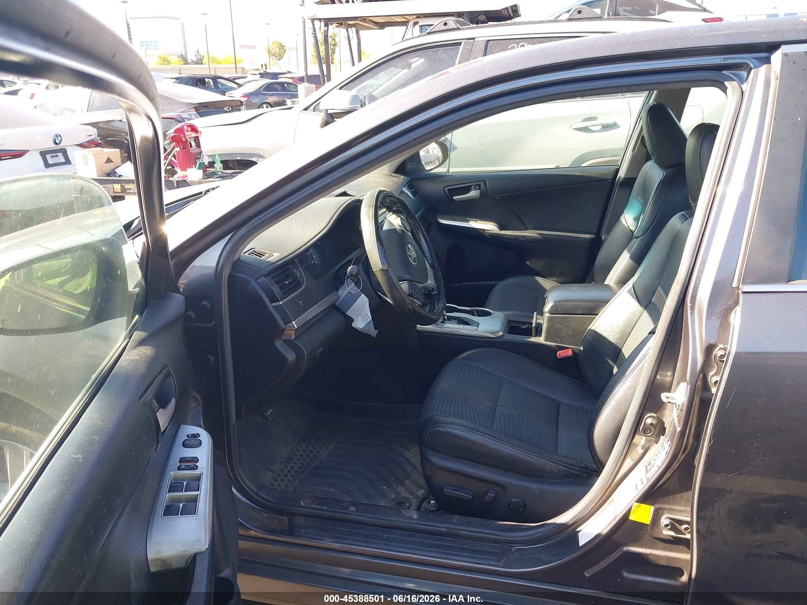 2014 Toyota Camry Se Gray vin: 4T1BF1FK6EU389664