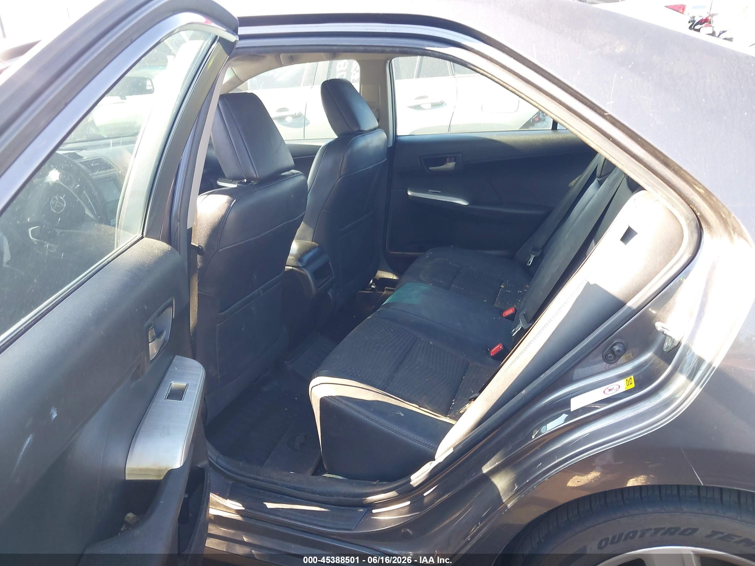 2014 Toyota Camry Se Gray vin: 4T1BF1FK6EU389664