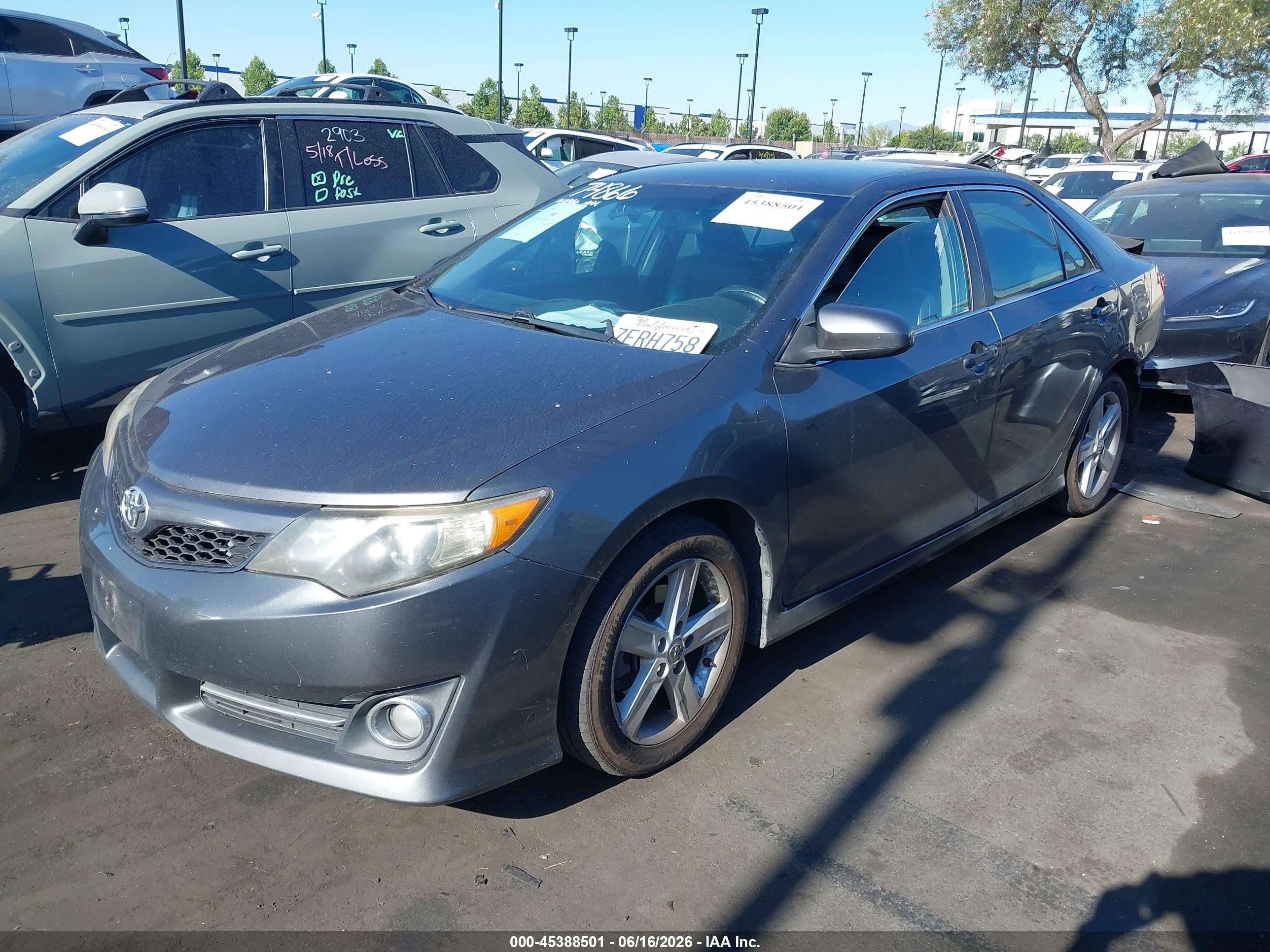 2014 Toyota Camry Se Gray vin: 4T1BF1FK6EU389664