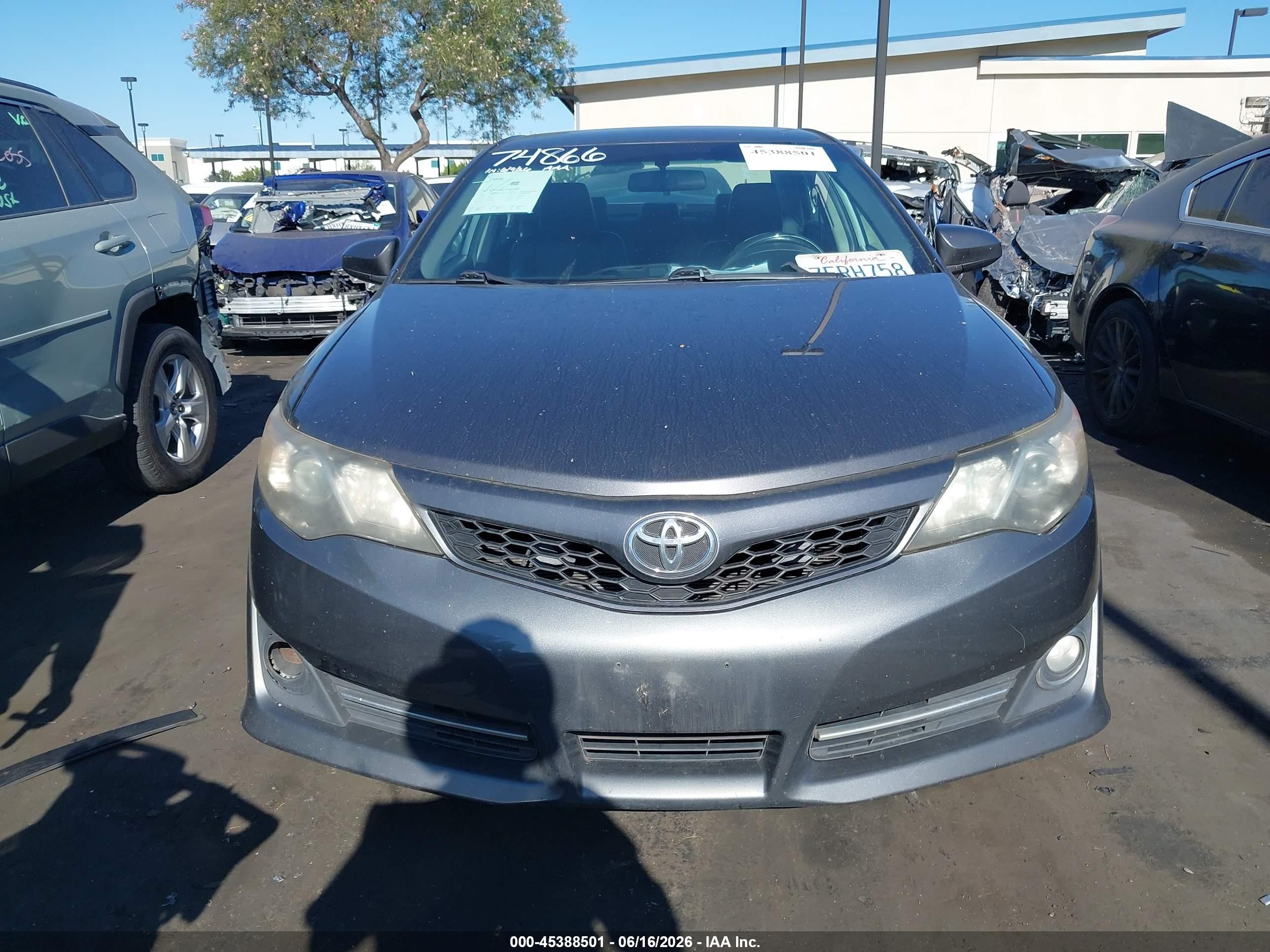 2014 Toyota Camry Se Gray vin: 4T1BF1FK6EU389664