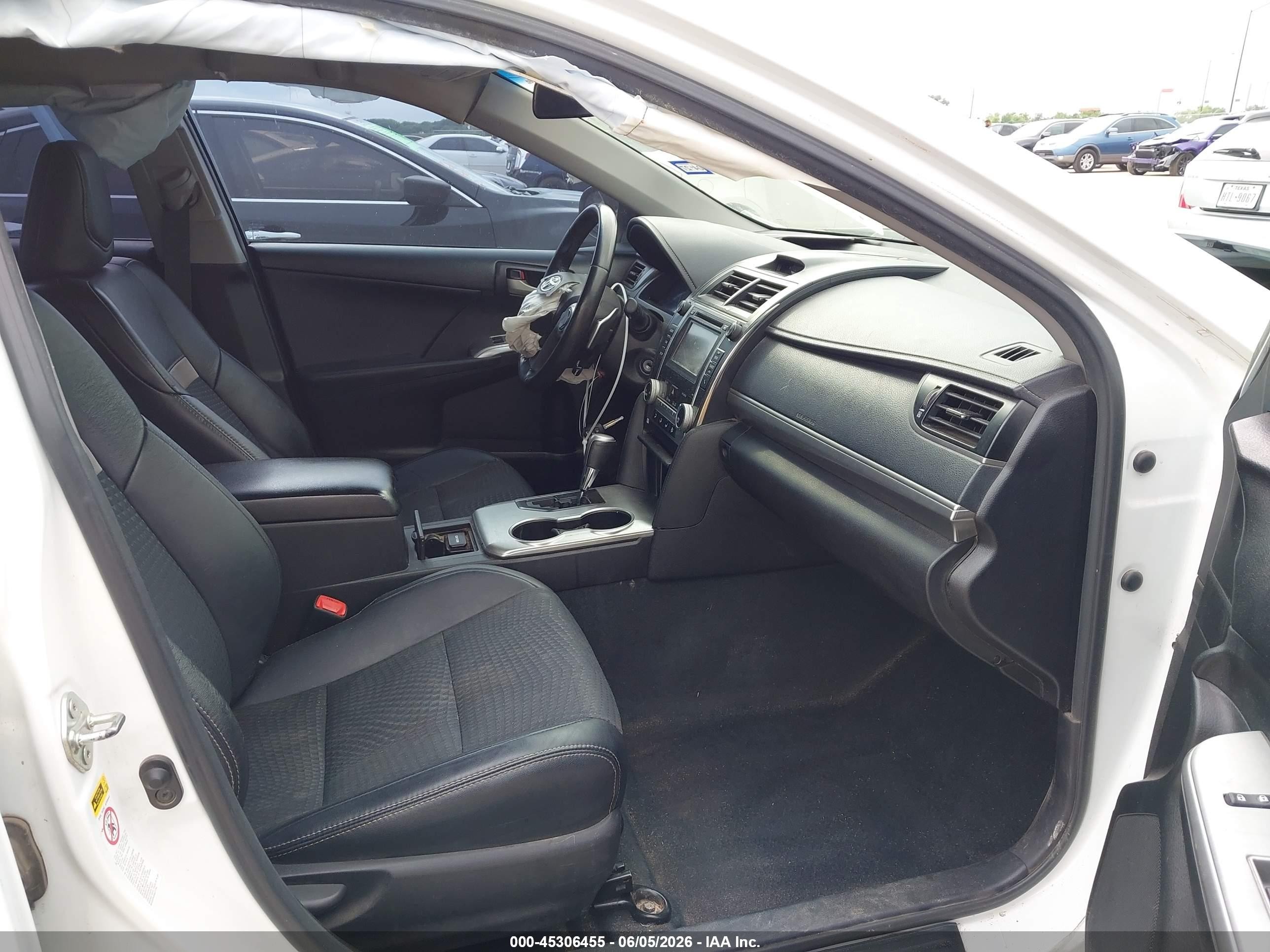 2014 Toyota Camry Se White vin: 4T1BF1FK6EU391138