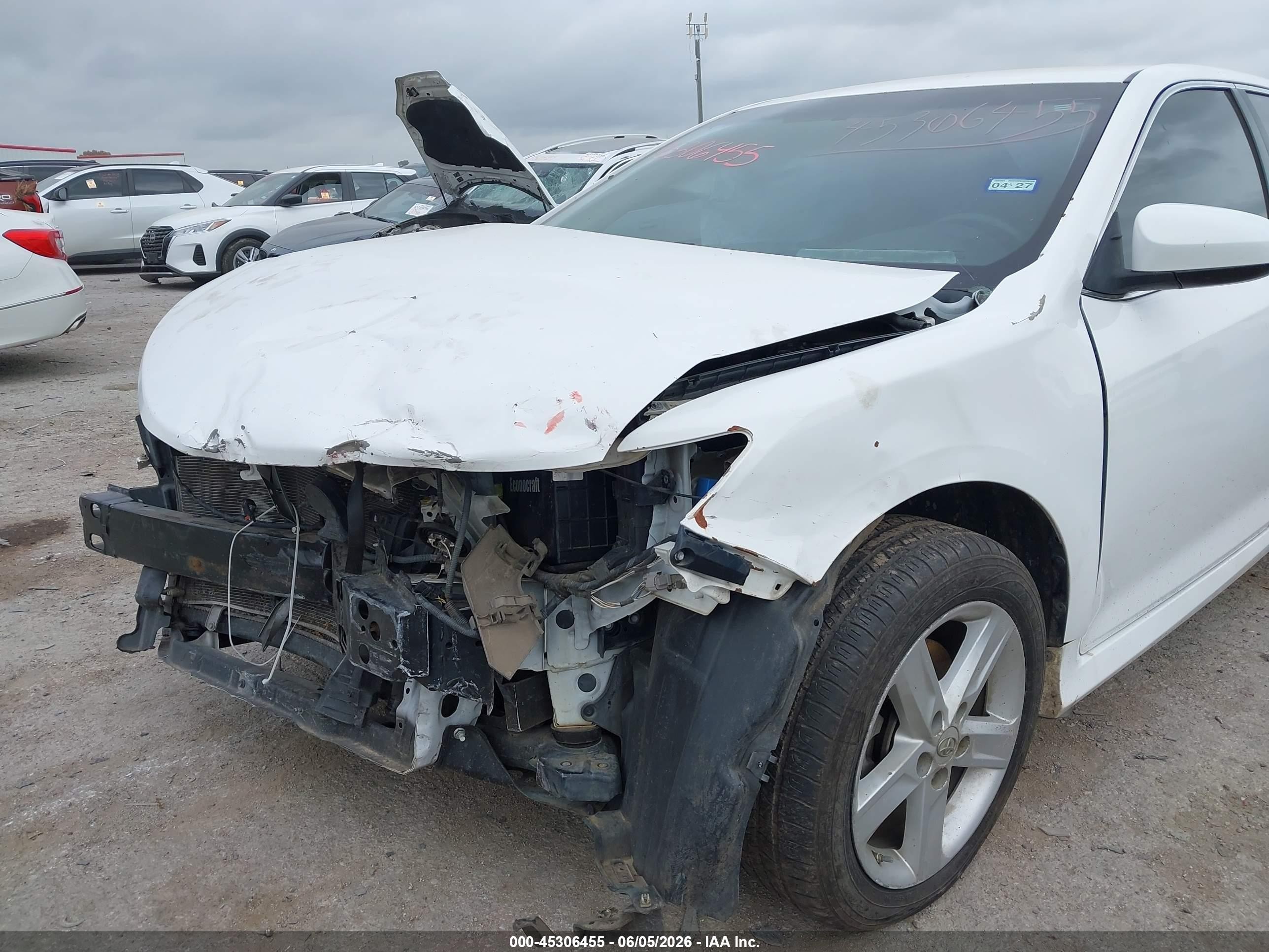 2014 Toyota Camry Se White vin: 4T1BF1FK6EU391138