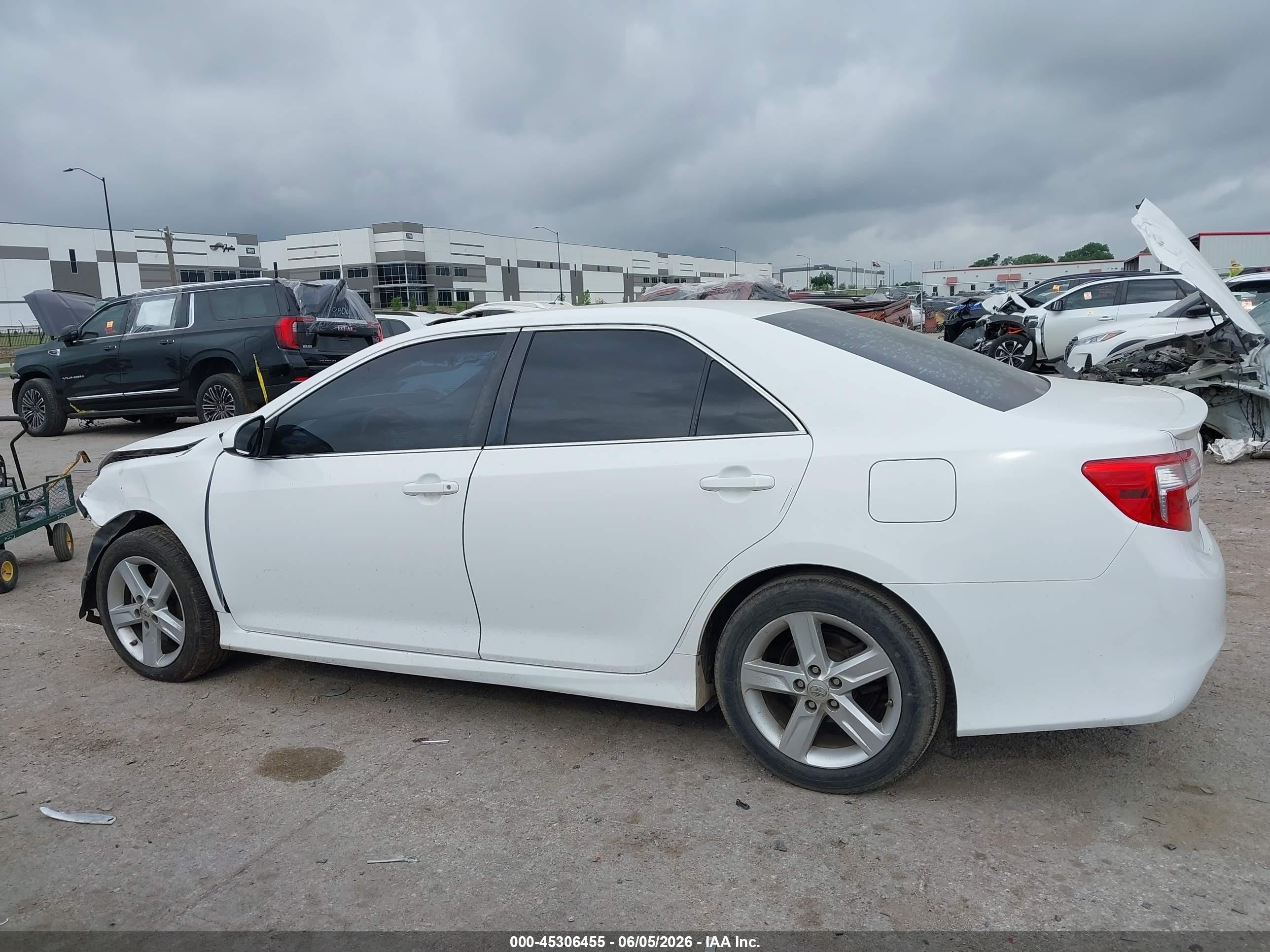 2014 Toyota Camry Se White vin: 4T1BF1FK6EU391138