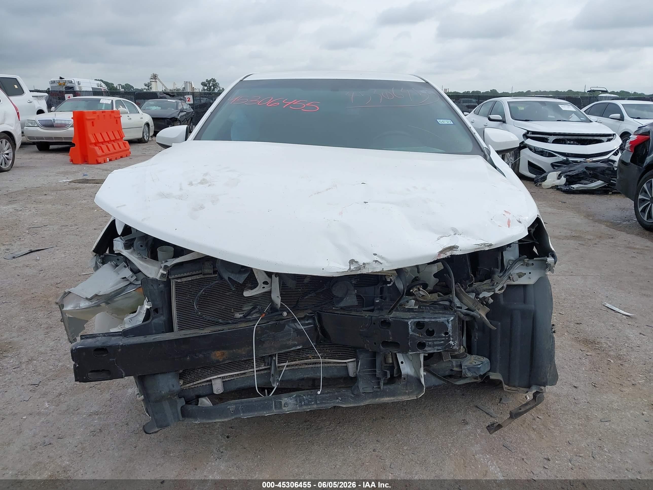 2014 Toyota Camry Se White vin: 4T1BF1FK6EU391138