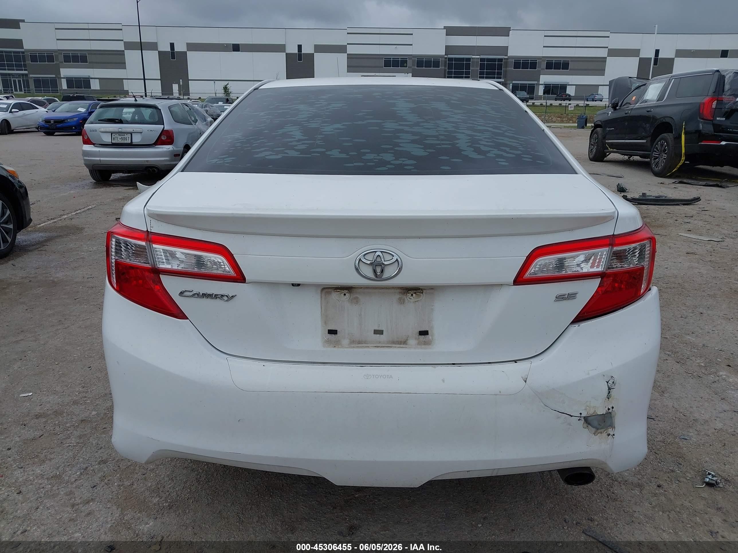 2014 Toyota Camry Se White vin: 4T1BF1FK6EU391138