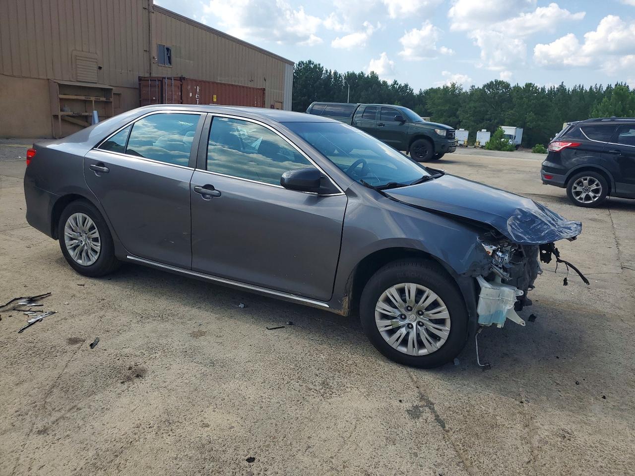2014 Toyota Camry Le Gray vin: 4T1BF1FK6EU412876