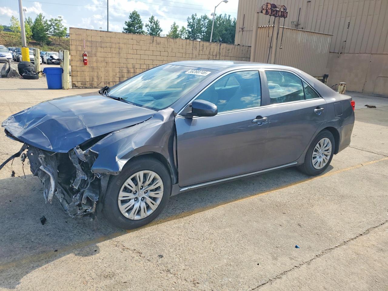 2014 Toyota Camry Le Gray vin: 4T1BF1FK6EU412876