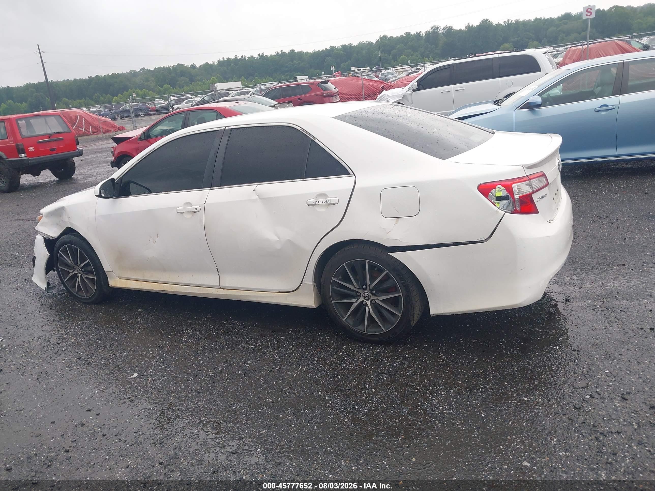 2014 Toyota Camry Se White vin: 4T1BF1FK6EU414126