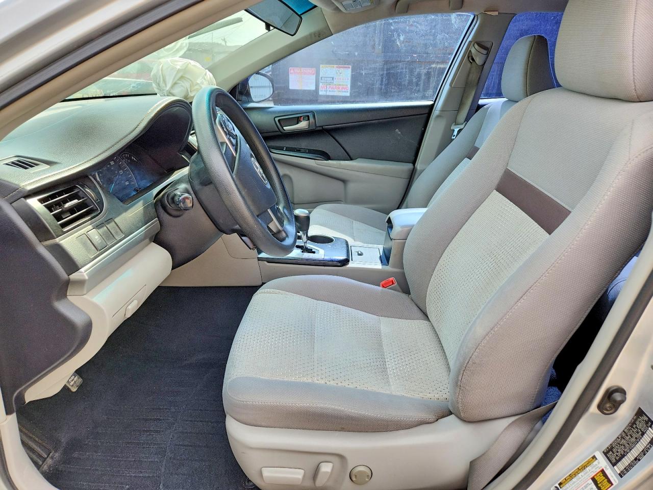 2014 Toyota Camry Le Silver vin: 4T1BF1FK6EU419178