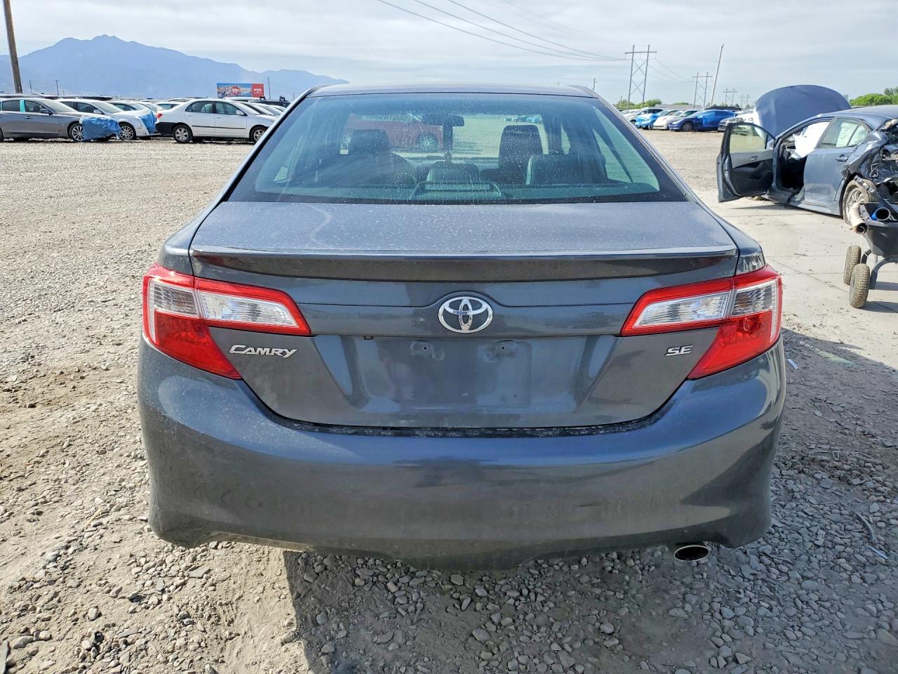 2014 Toyota Camry Se Gray vin: 4T1BF1FK6EU420346