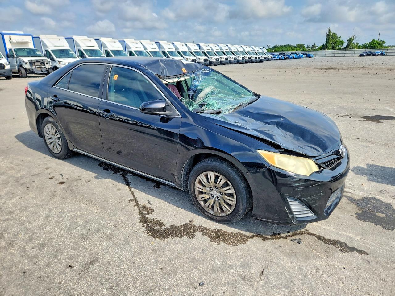 2014 Toyota Camry Le Black vin: 4T1BF1FK6EU426194