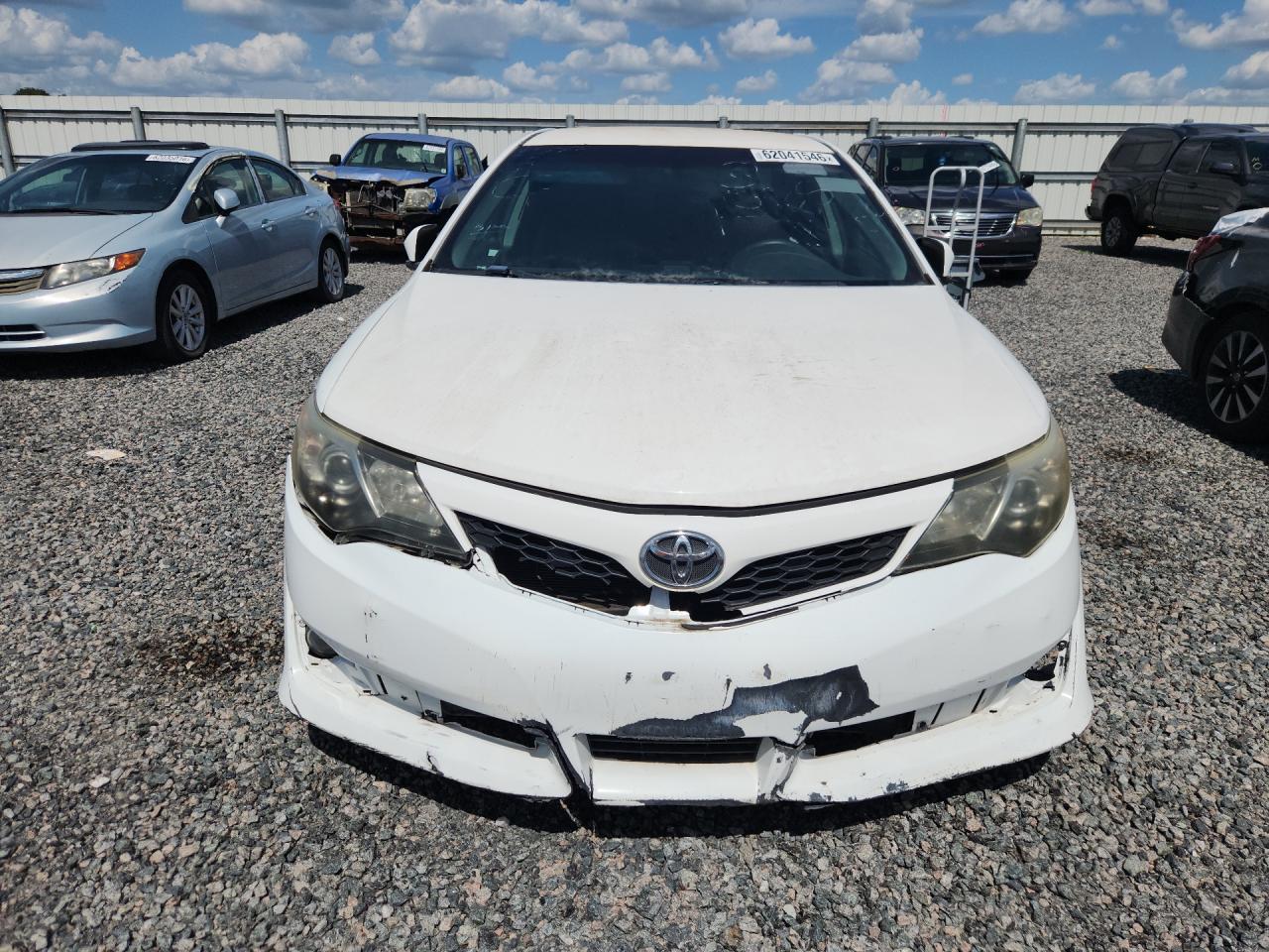 2014 Toyota Camry Se Белый vin: 4T1BF1FK6EU426812