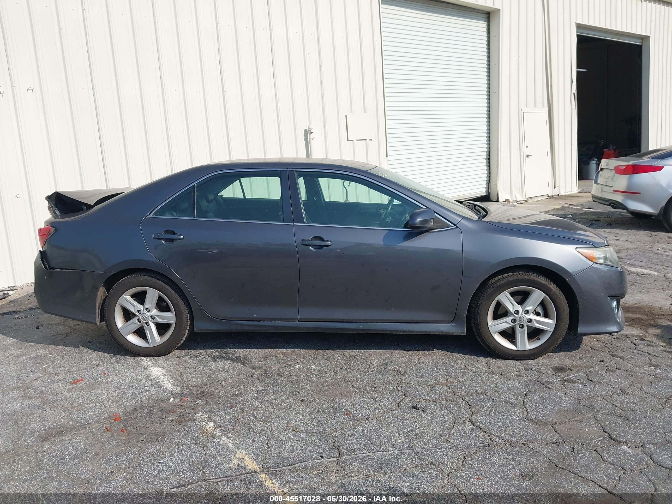 2014 Toyota Camry Se Gray vin: 4T1BF1FK6EU438846