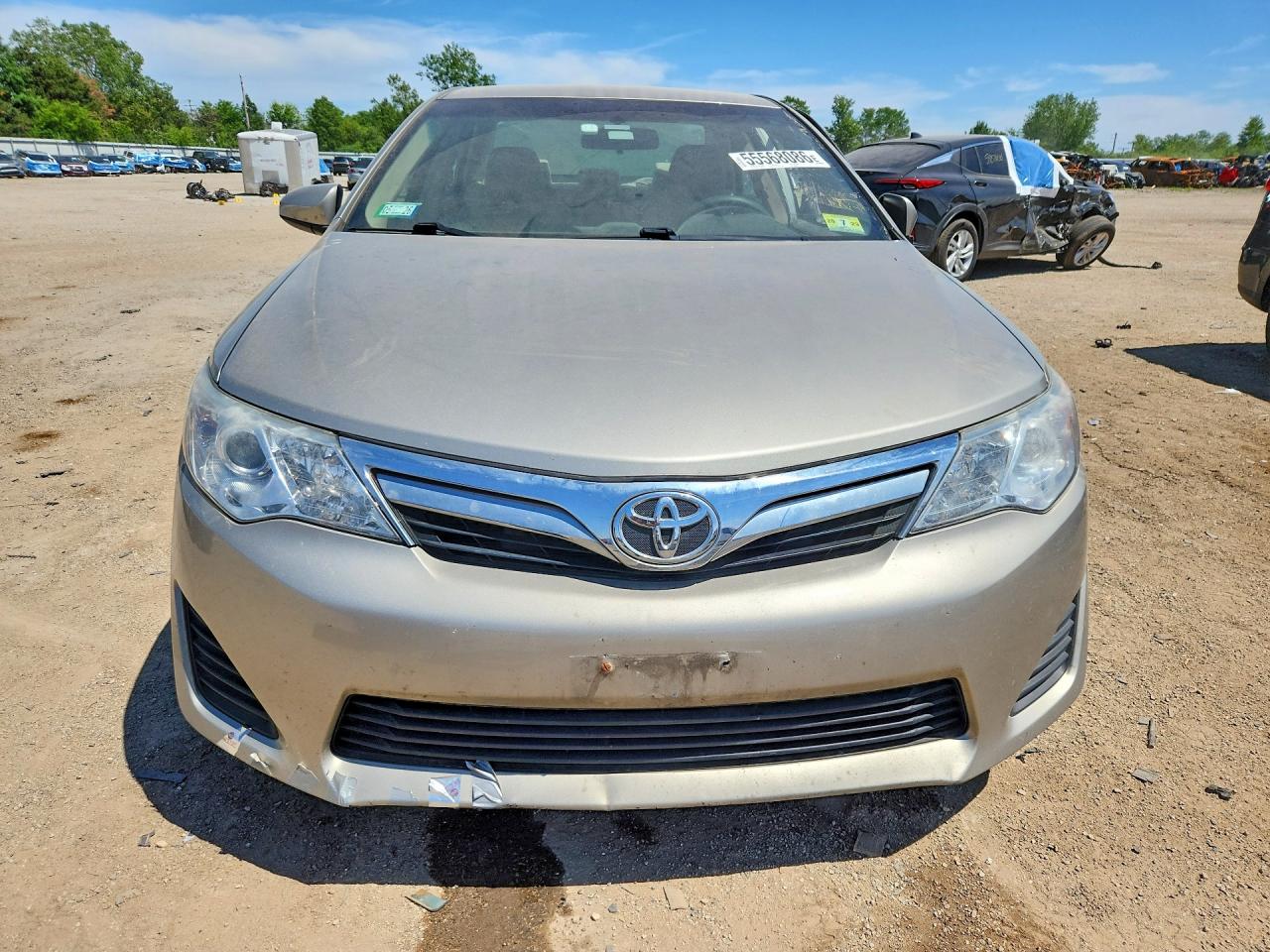 2014 Toyota Camry Le Gold vin: 4T1BF1FK6EU449698