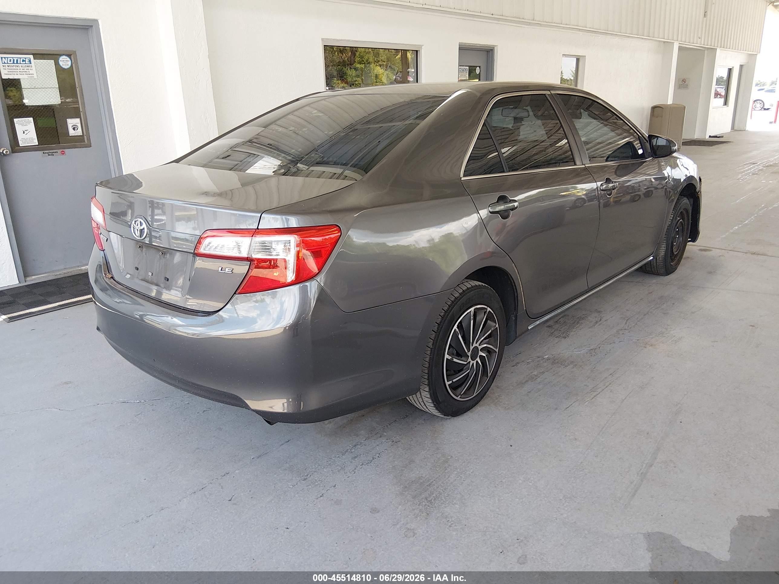 2014 Toyota Camry Le Gray vin: 4T1BF1FK6EU459132