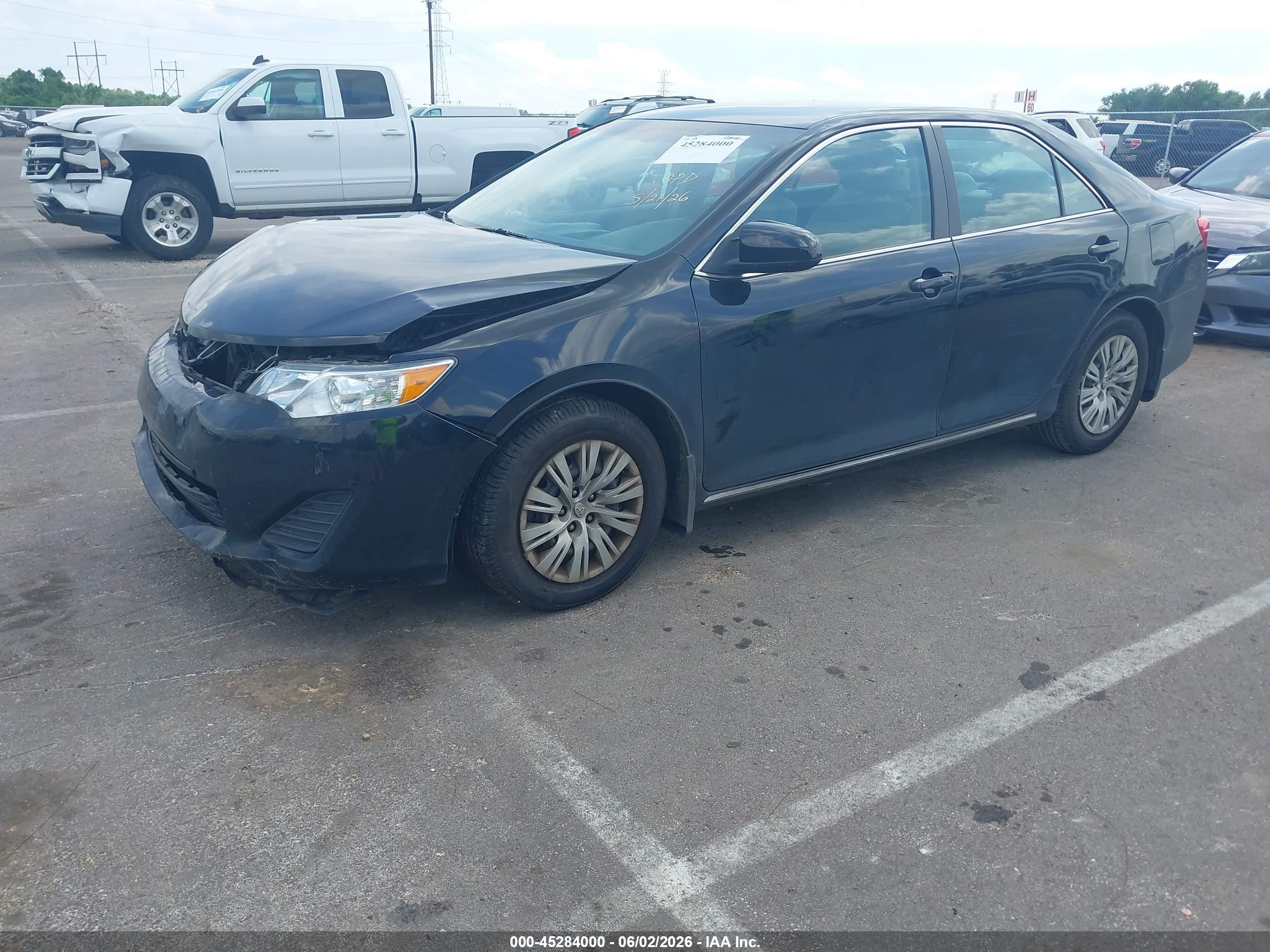 2014 Toyota Camry Le Black vin: 4T1BF1FK6EU472690