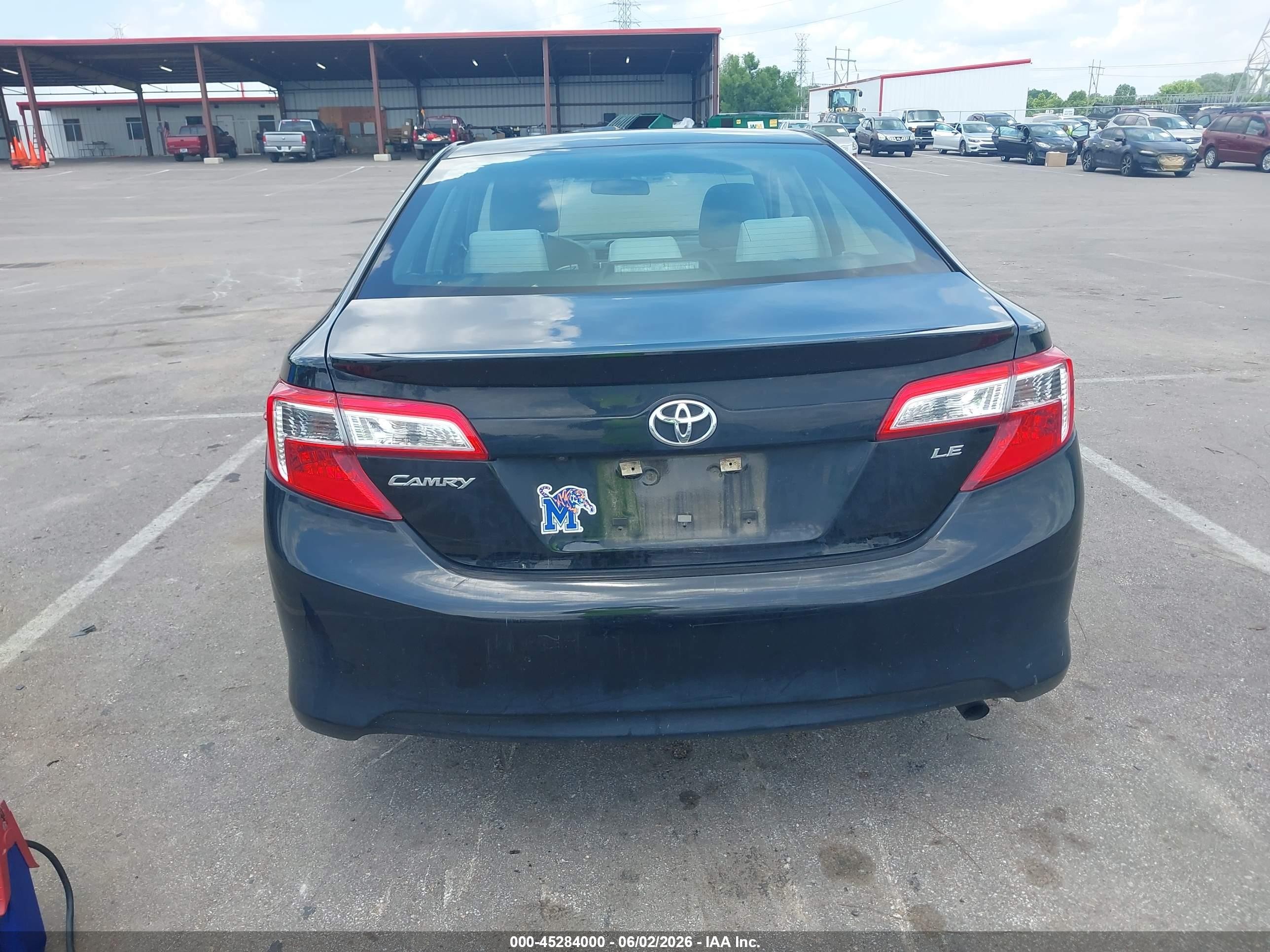 2014 Toyota Camry Le Black vin: 4T1BF1FK6EU472690