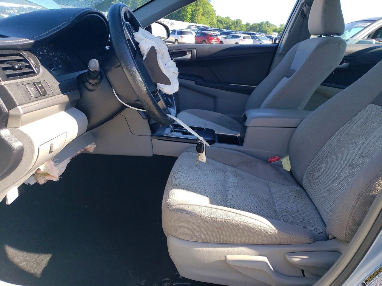 2014 Toyota Camry L Turquoise vin: 4T1BF1FK6EU733350