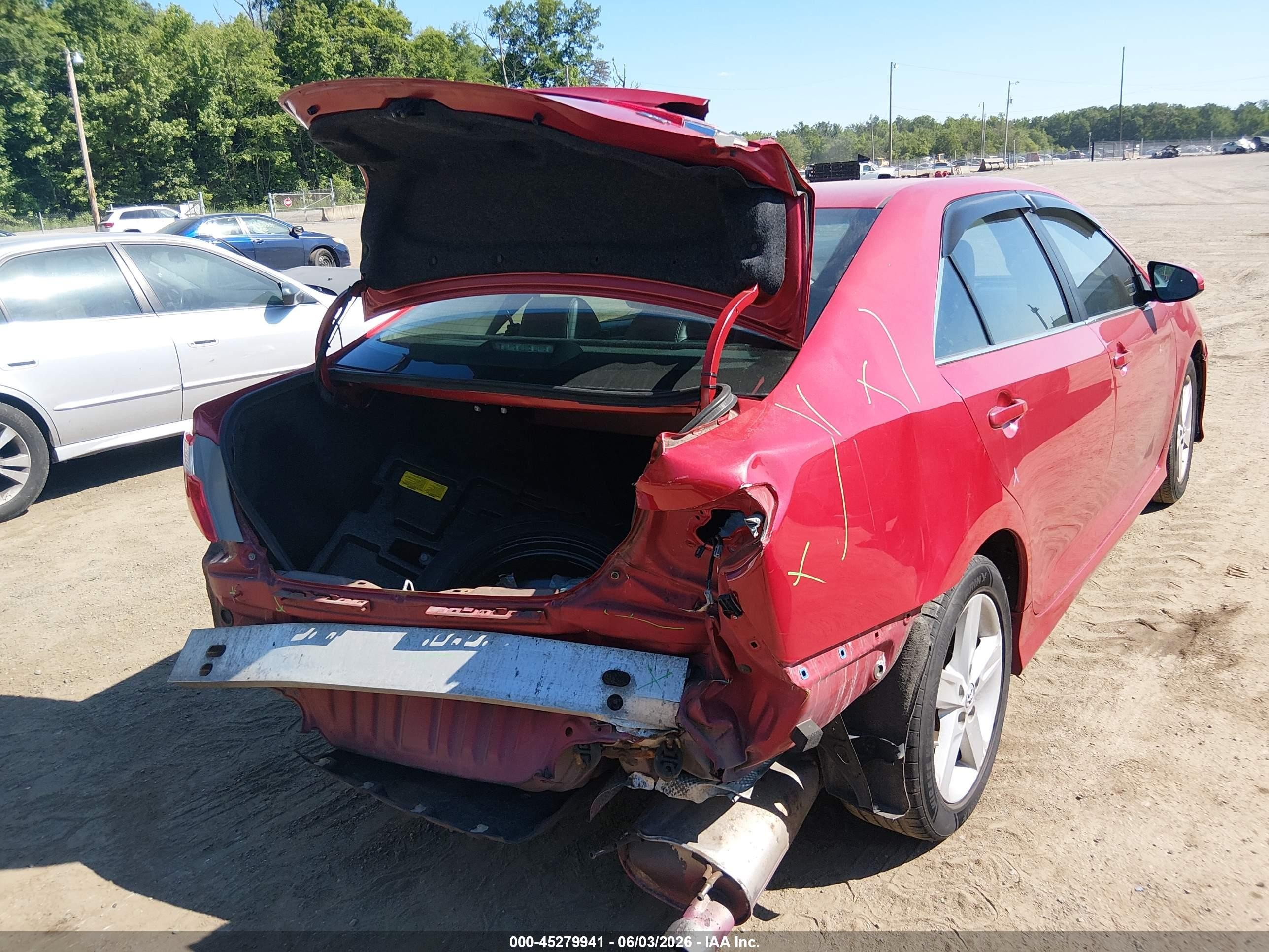 2014 Toyota Camry Se Red vin: 4T1BF1FK6EU743781