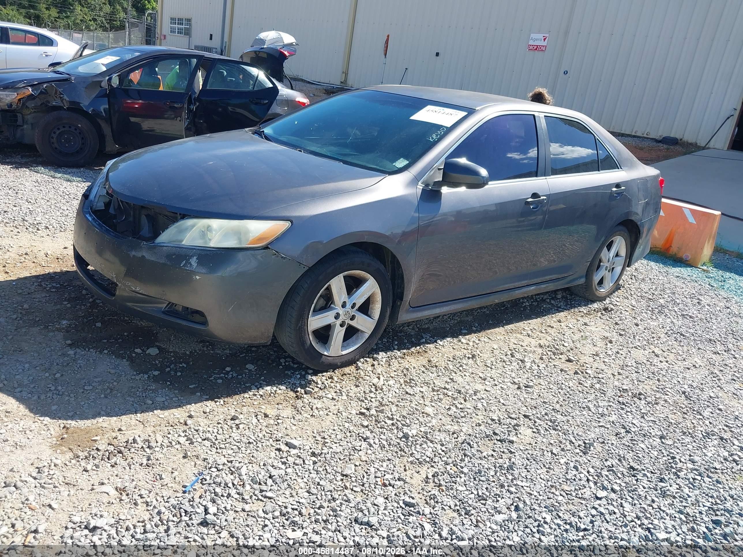 2014 Toyota Camry Se Gray vin: 4T1BF1FK6EU746857