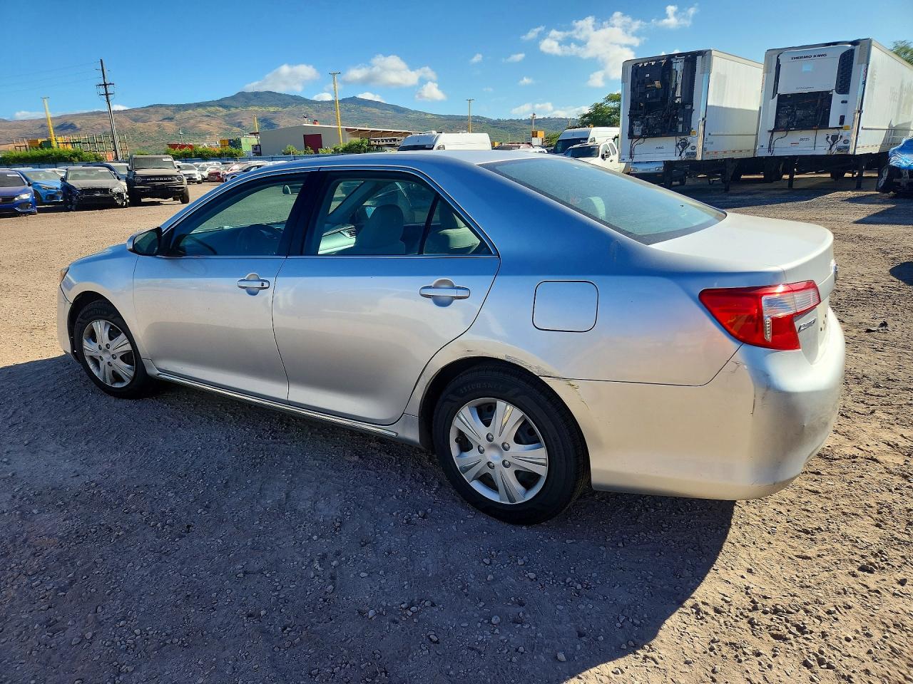2014 Toyota Camry L Silver vin: 4T1BF1FK6EU748205