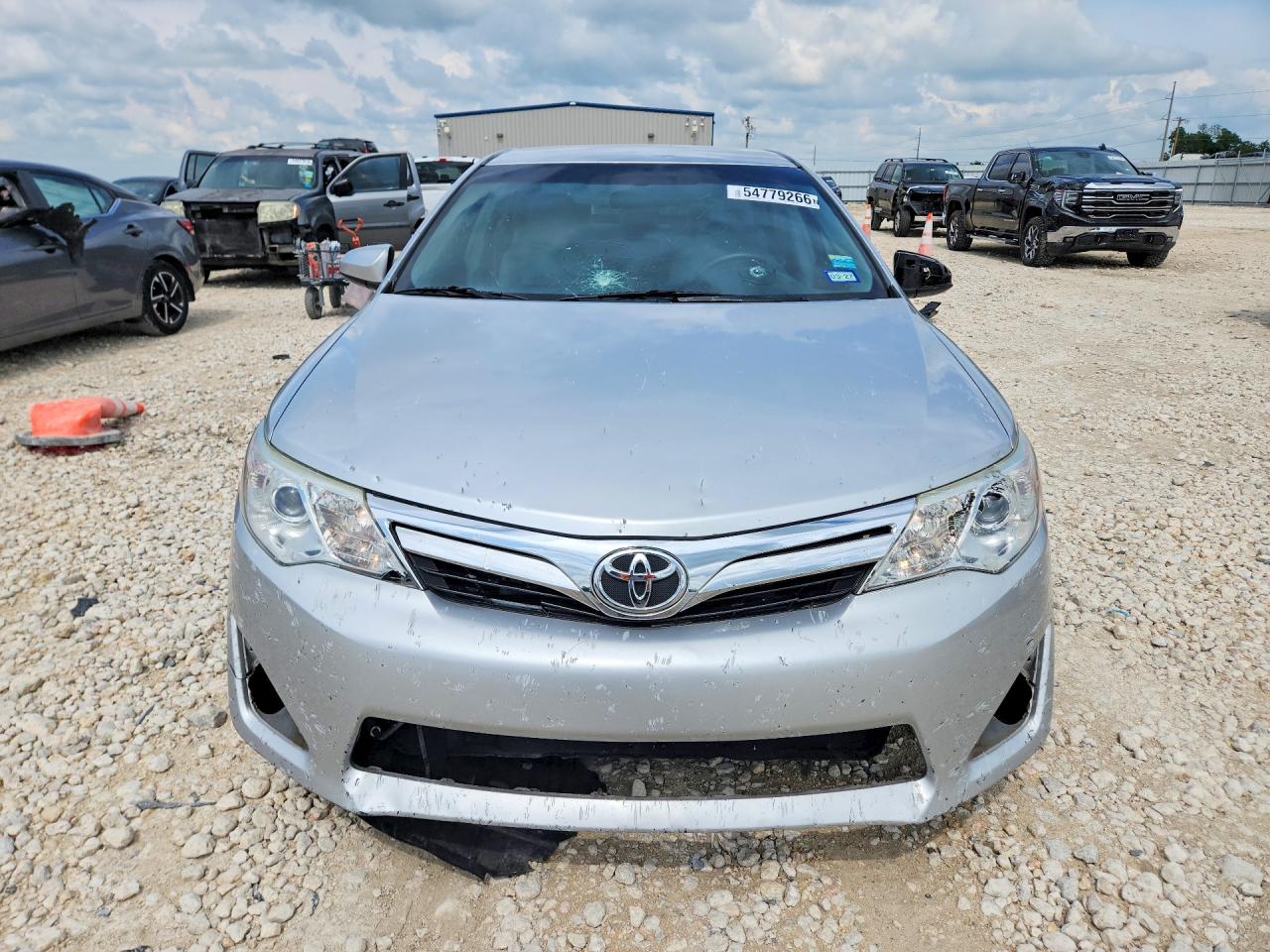 2014 Toyota Camry Le Silver vin: 4T1BF1FK6EU759737