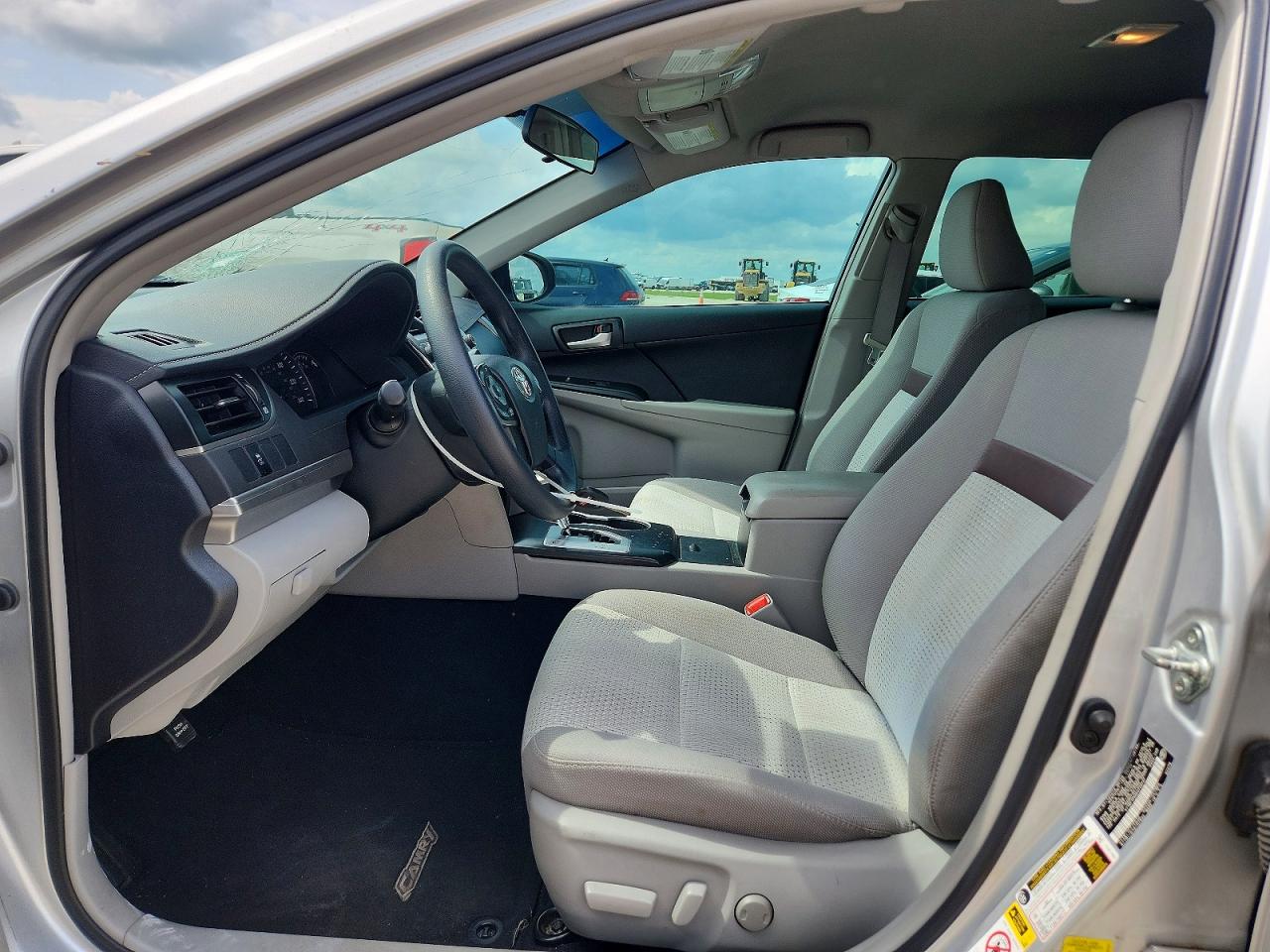 2014 Toyota Camry Le Silver vin: 4T1BF1FK6EU759737