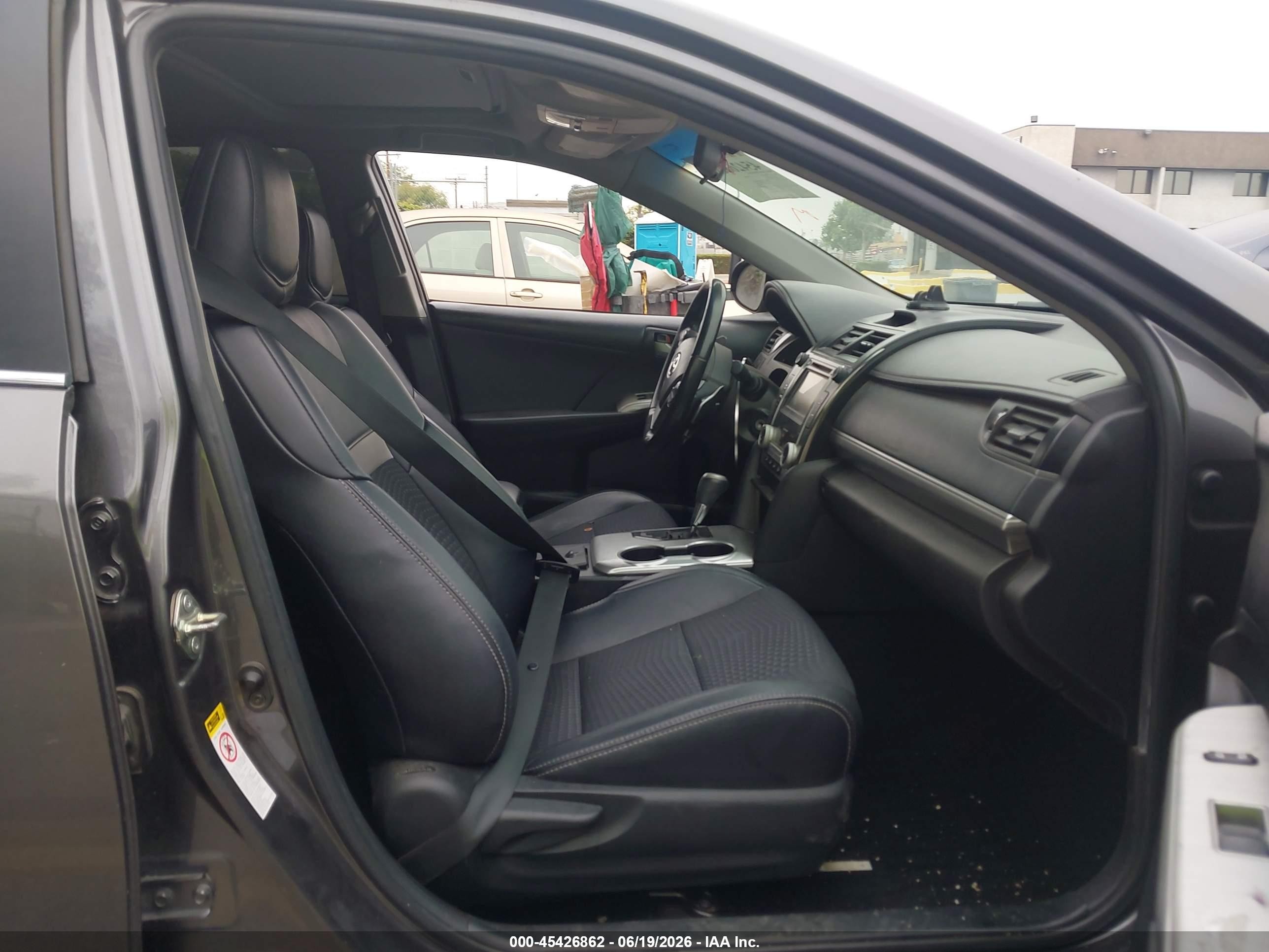 2014 Toyota Camry Se Sport Gray vin: 4T1BF1FK6EU761536