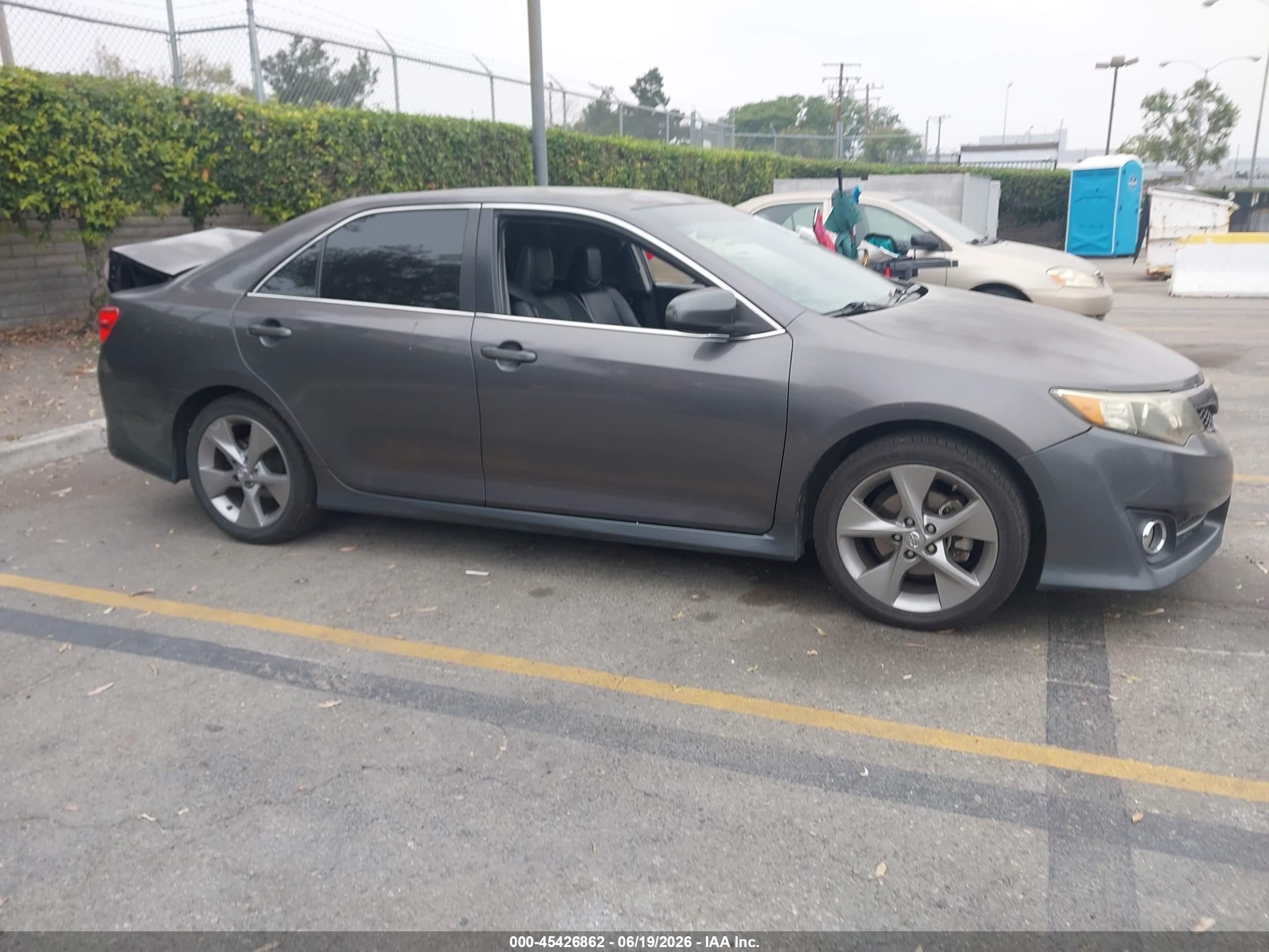 2014 Toyota Camry Se Sport Gray vin: 4T1BF1FK6EU761536