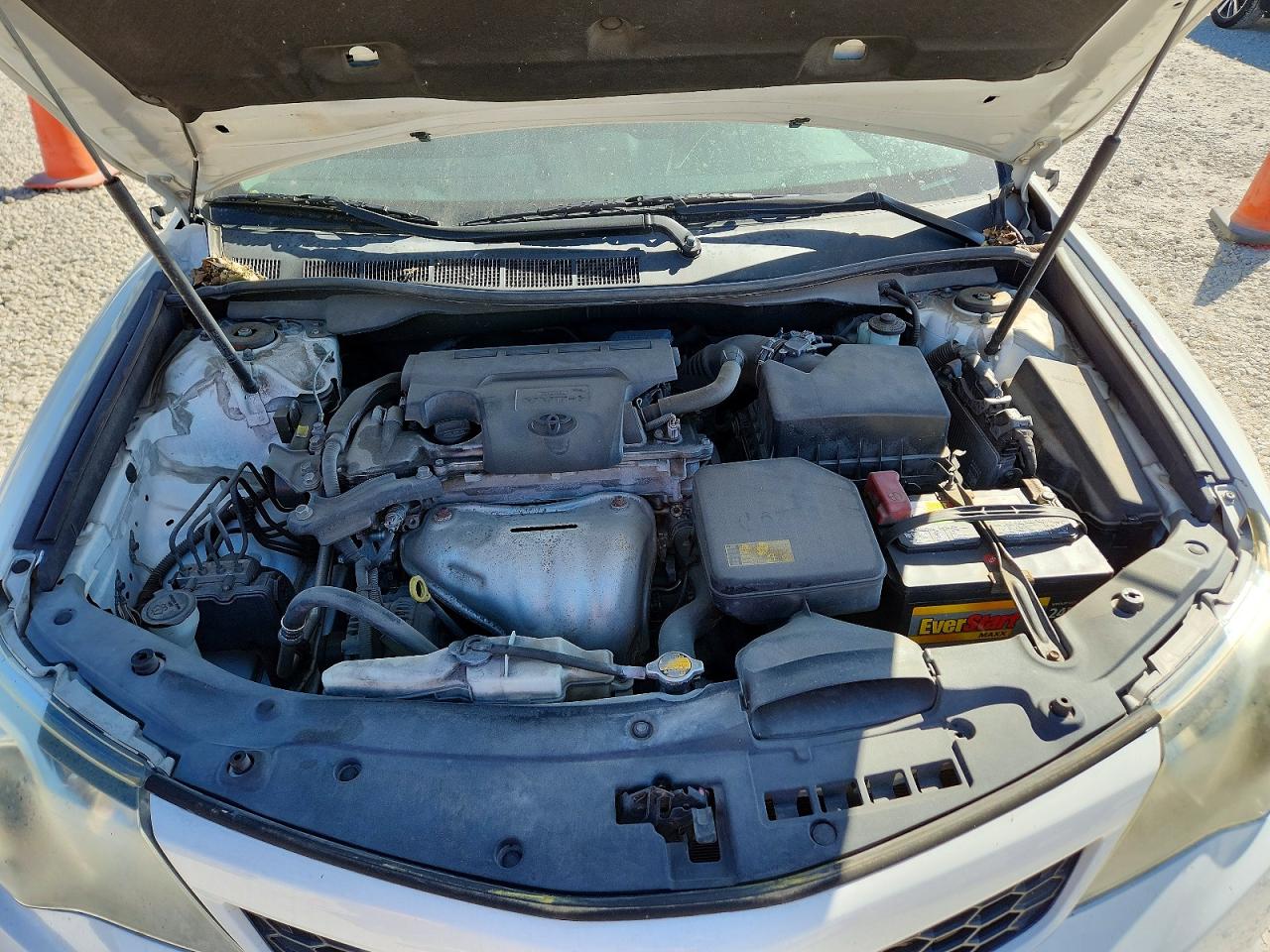 2014 Toyota Camry Se White vin: 4T1BF1FK6EU772424