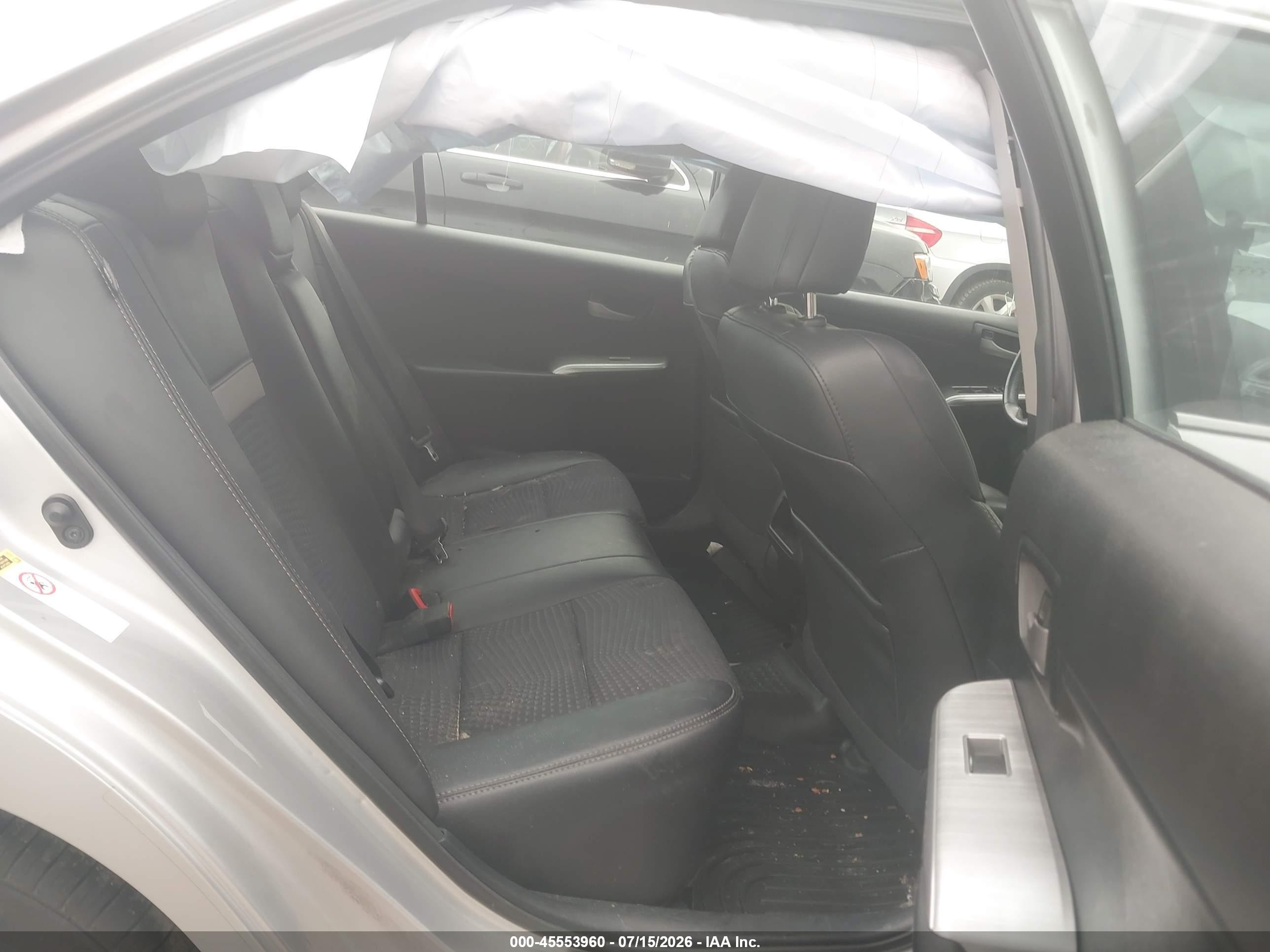 2014 Toyota Camry Se Silver vin: 4T1BF1FK6EU789501