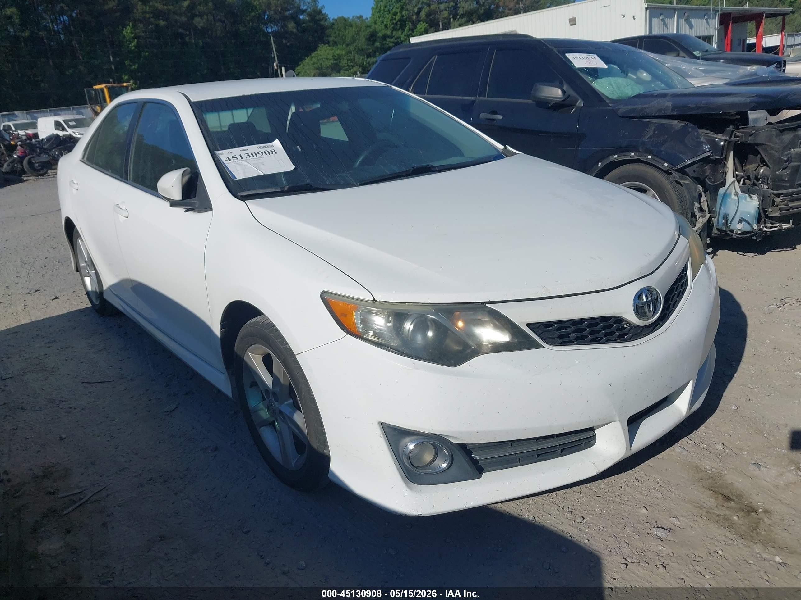 2014 Toyota Camry Se White vin: 4T1BF1FK6EU792995
