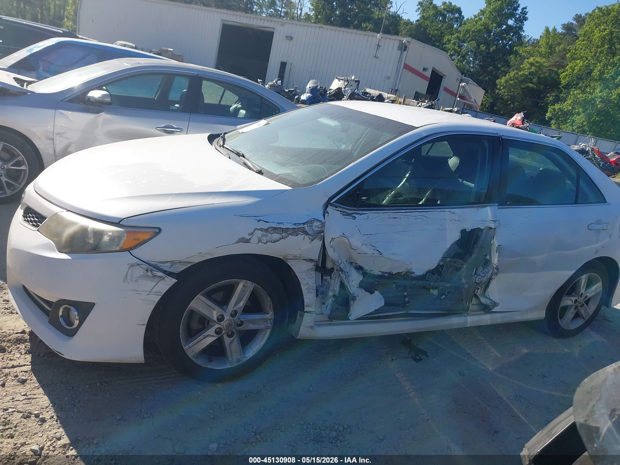 2014 Toyota Camry Se White vin: 4T1BF1FK6EU792995