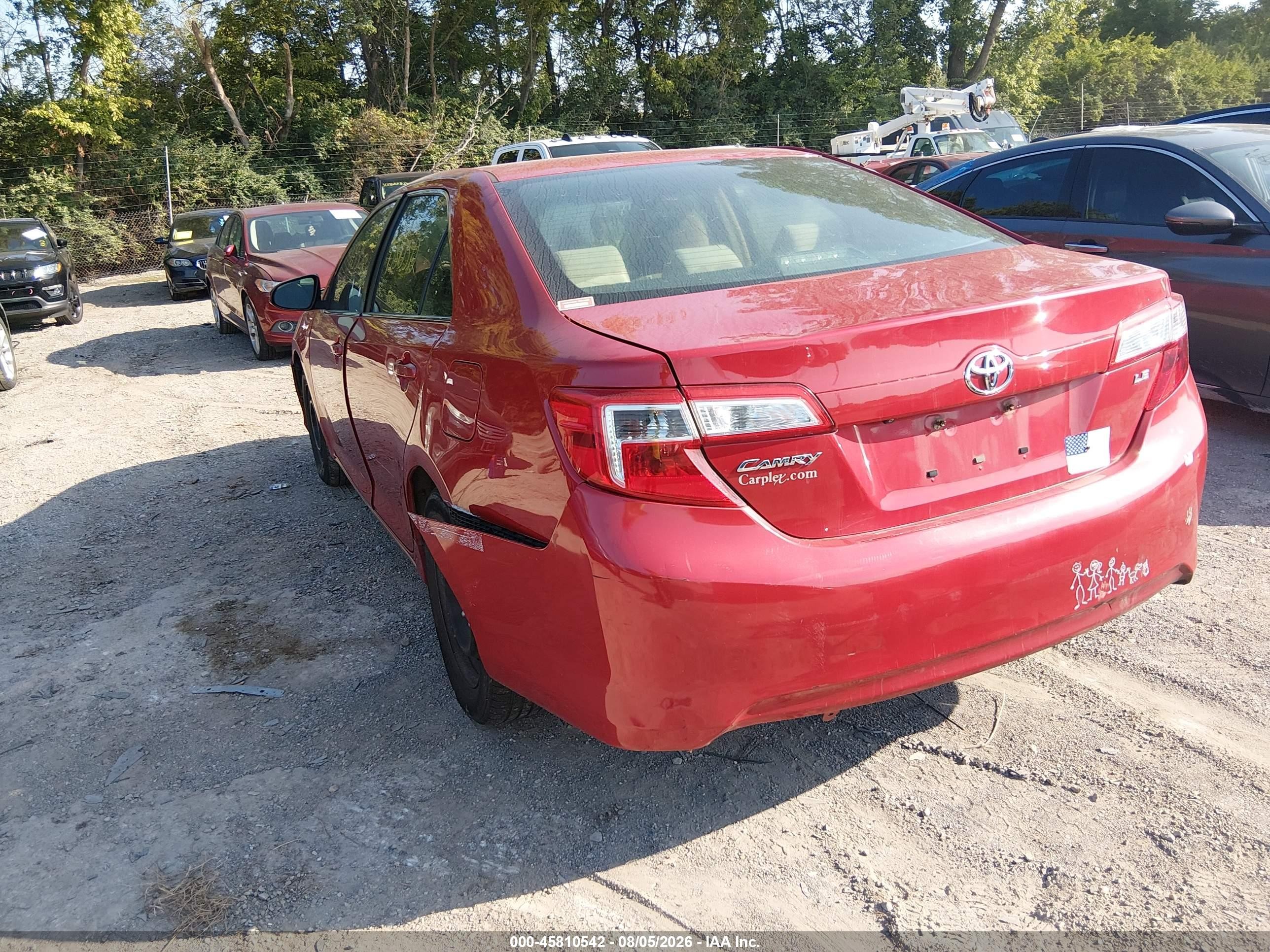 2014 Toyota Camry Le Red vin: 4T1BF1FK6EU831567