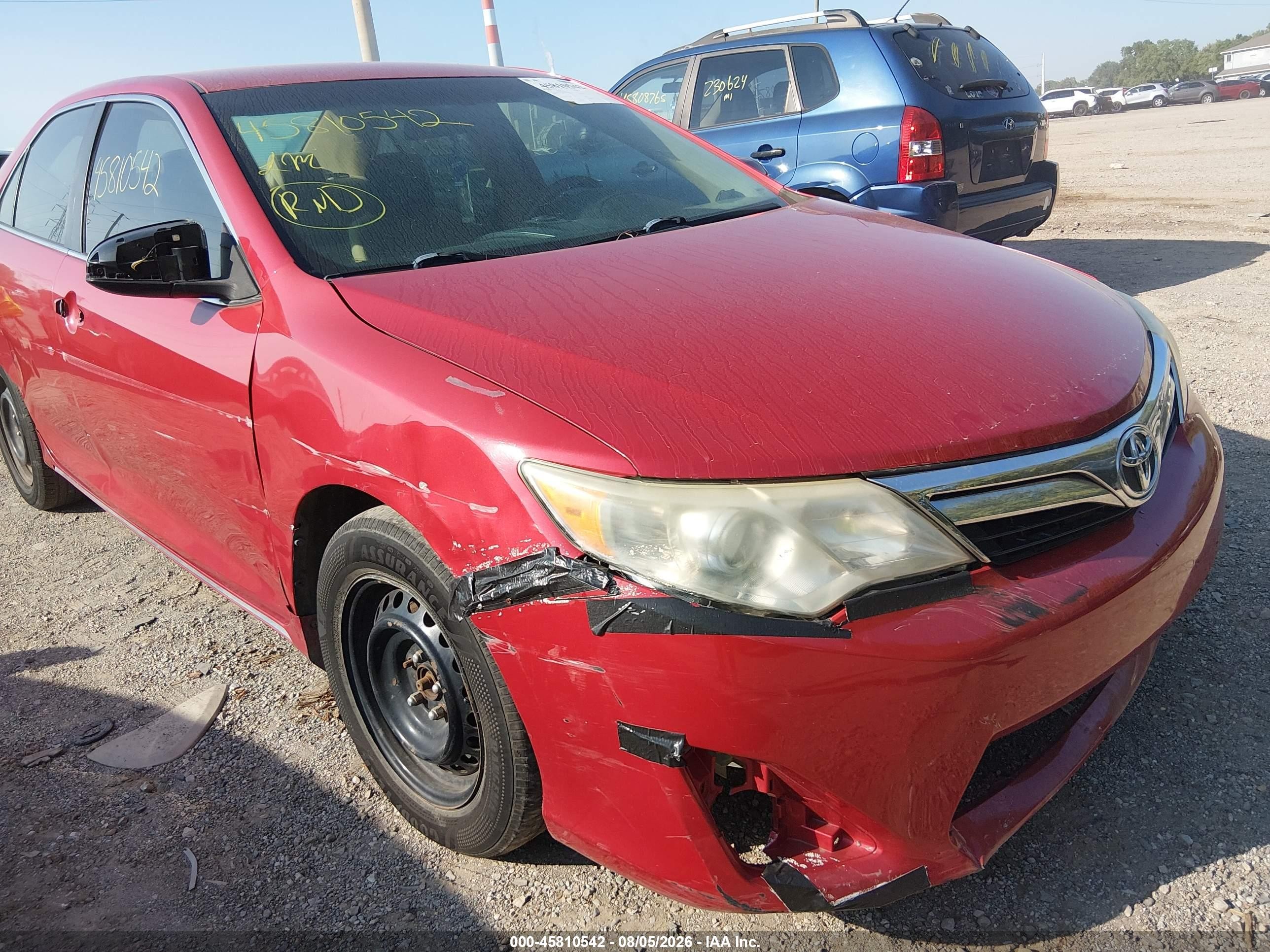 2014 Toyota Camry Le Red vin: 4T1BF1FK6EU831567