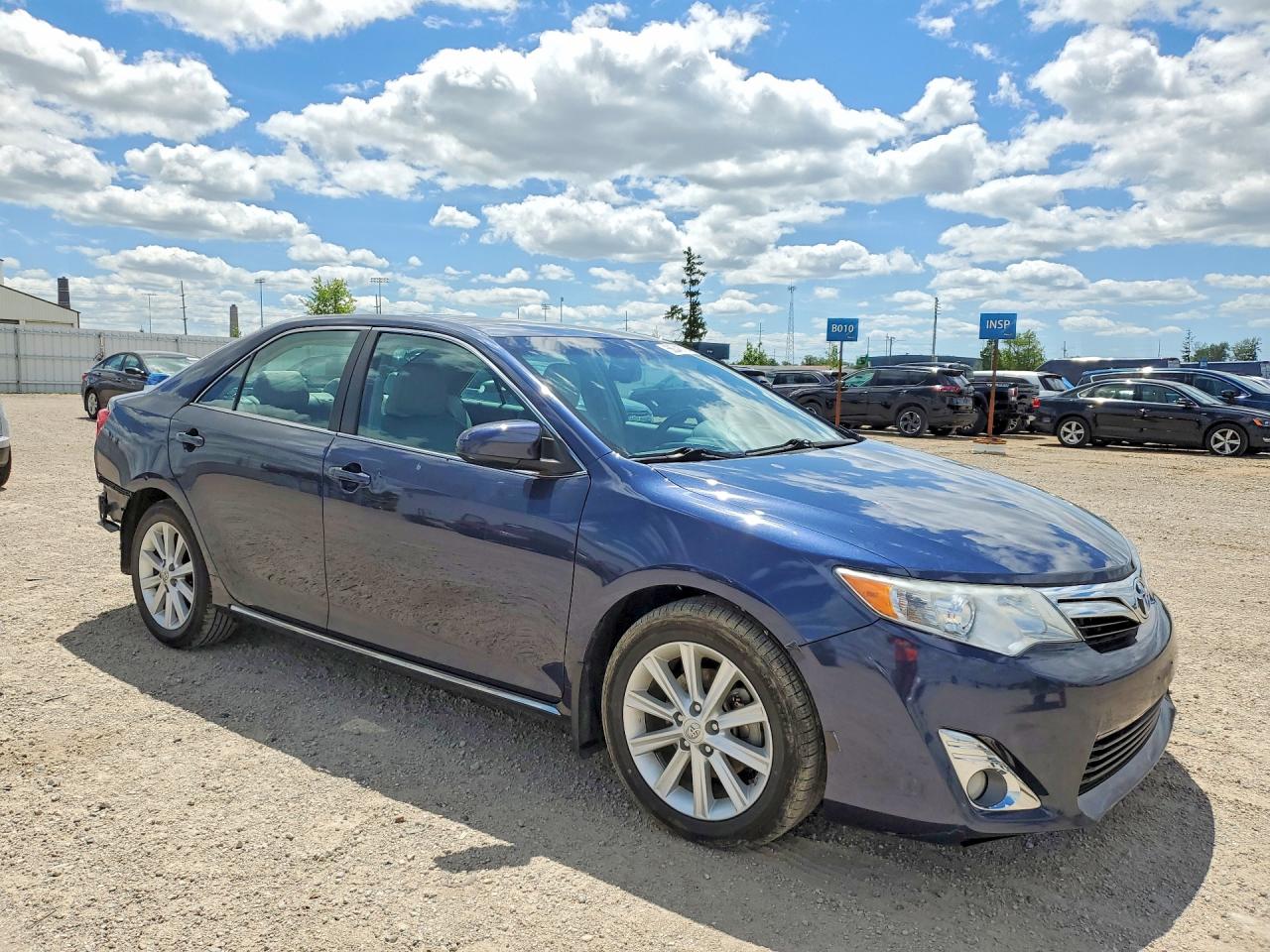 2014 Toyota Camry Blue vin: 4T1BF1FK6EU841998