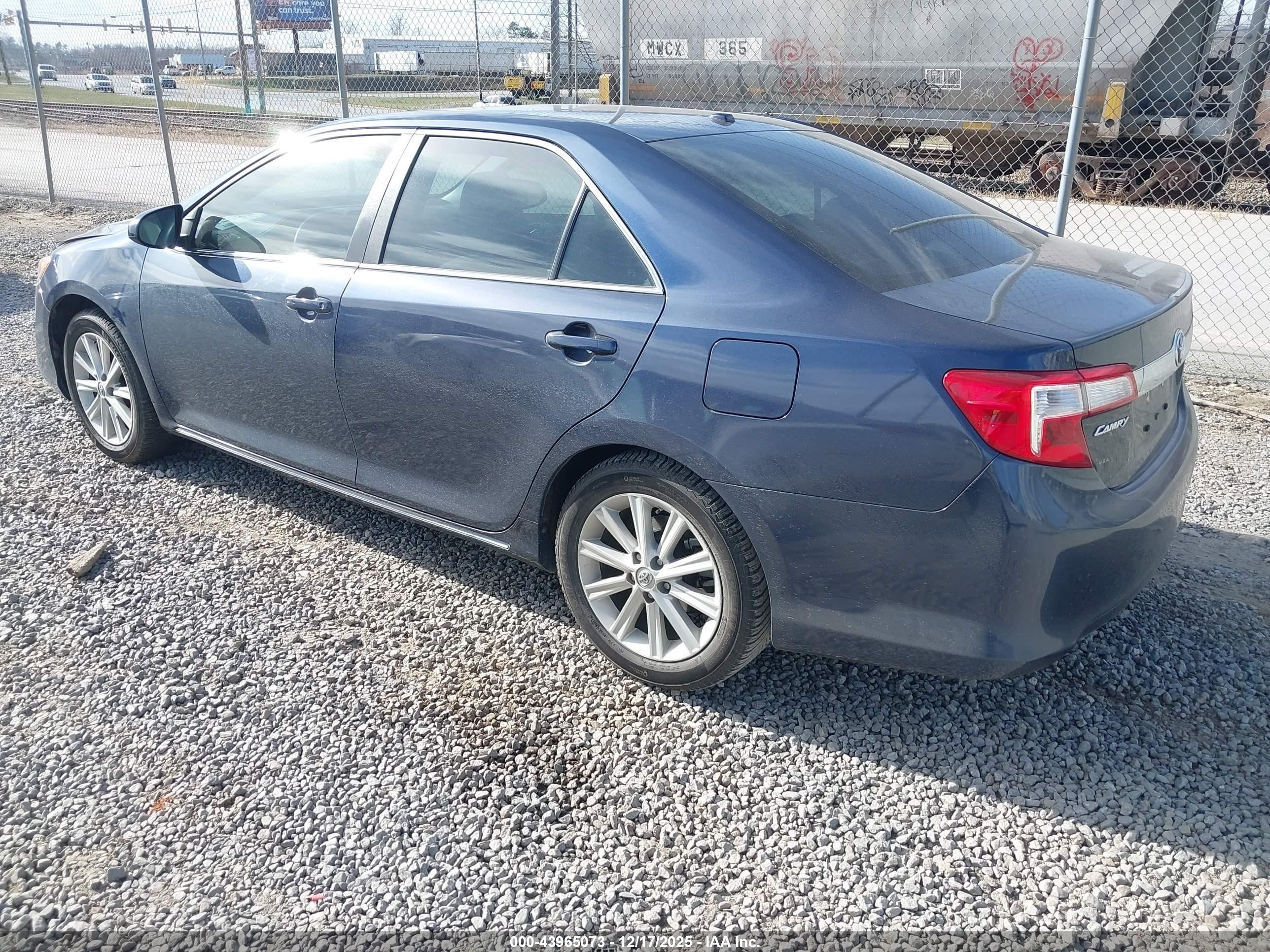2014 Toyota Camry Xle Синий vin: 4T1BF1FK6EU870398