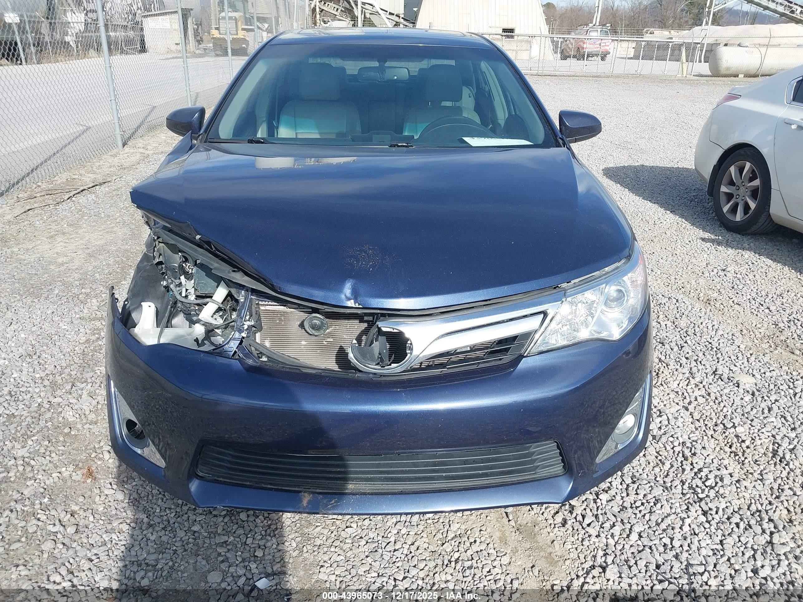 2014 Toyota Camry Xle Синий vin: 4T1BF1FK6EU870398