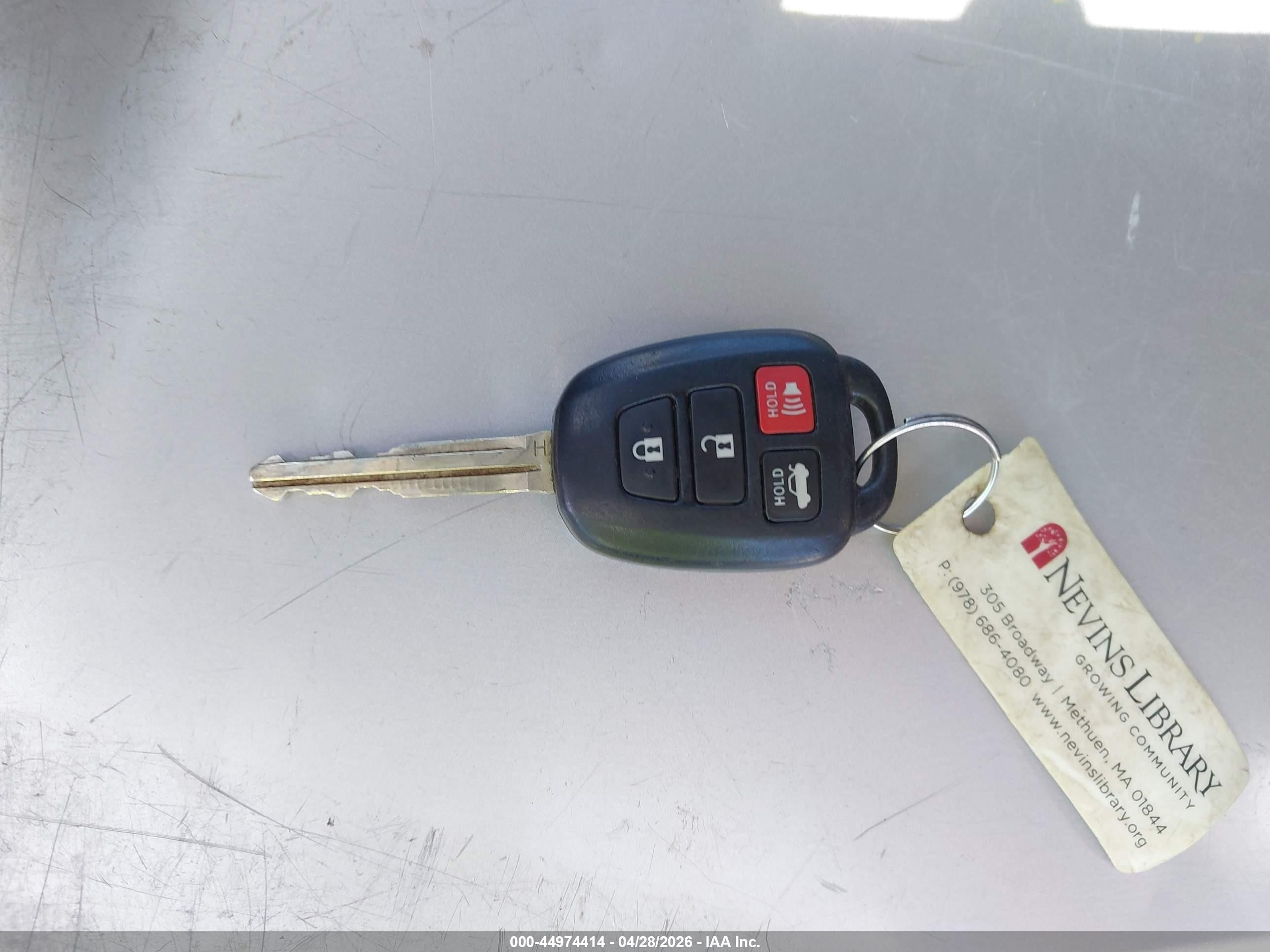 2015 Toyota Camry Le Серый vin: 4T1BF1FK6FU006064