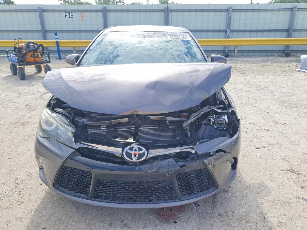 2015 Toyota Camry Se Gray vin: 4T1BF1FK6FU018327
