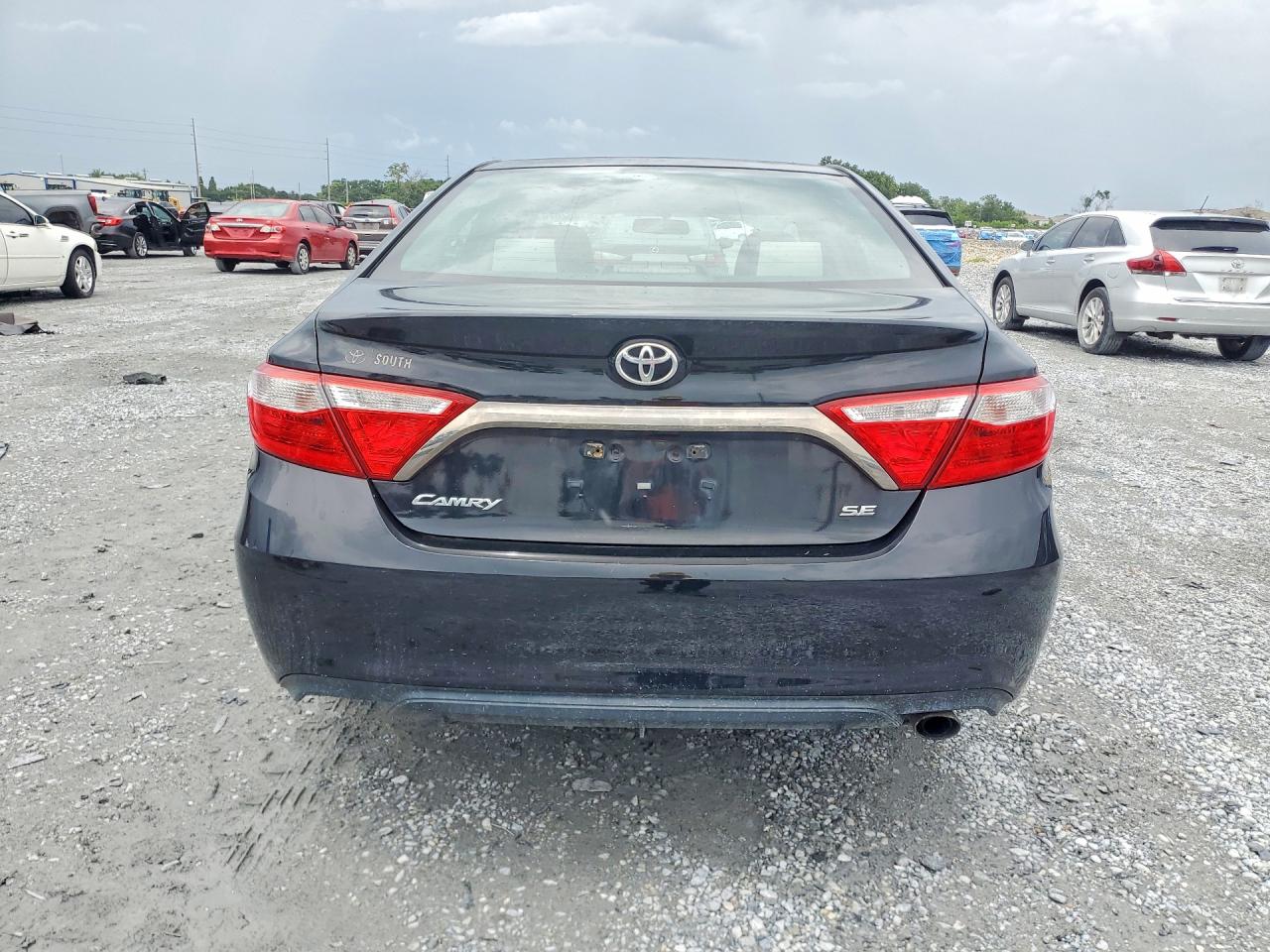 2015 Toyota Camry Se Black vin: 4T1BF1FK6FU021826