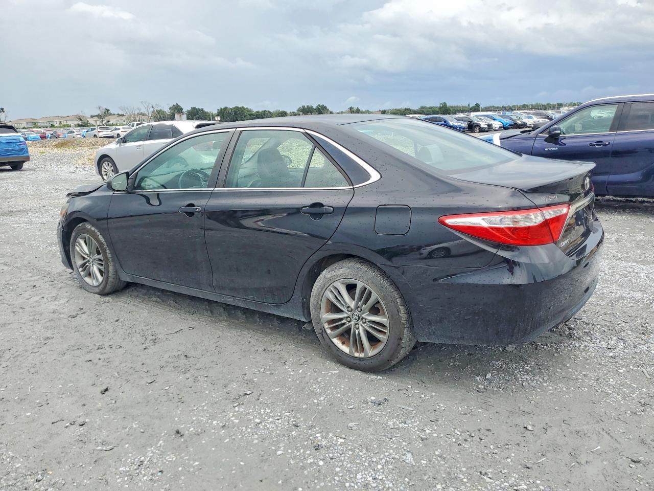 2015 Toyota Camry Se Black vin: 4T1BF1FK6FU021826