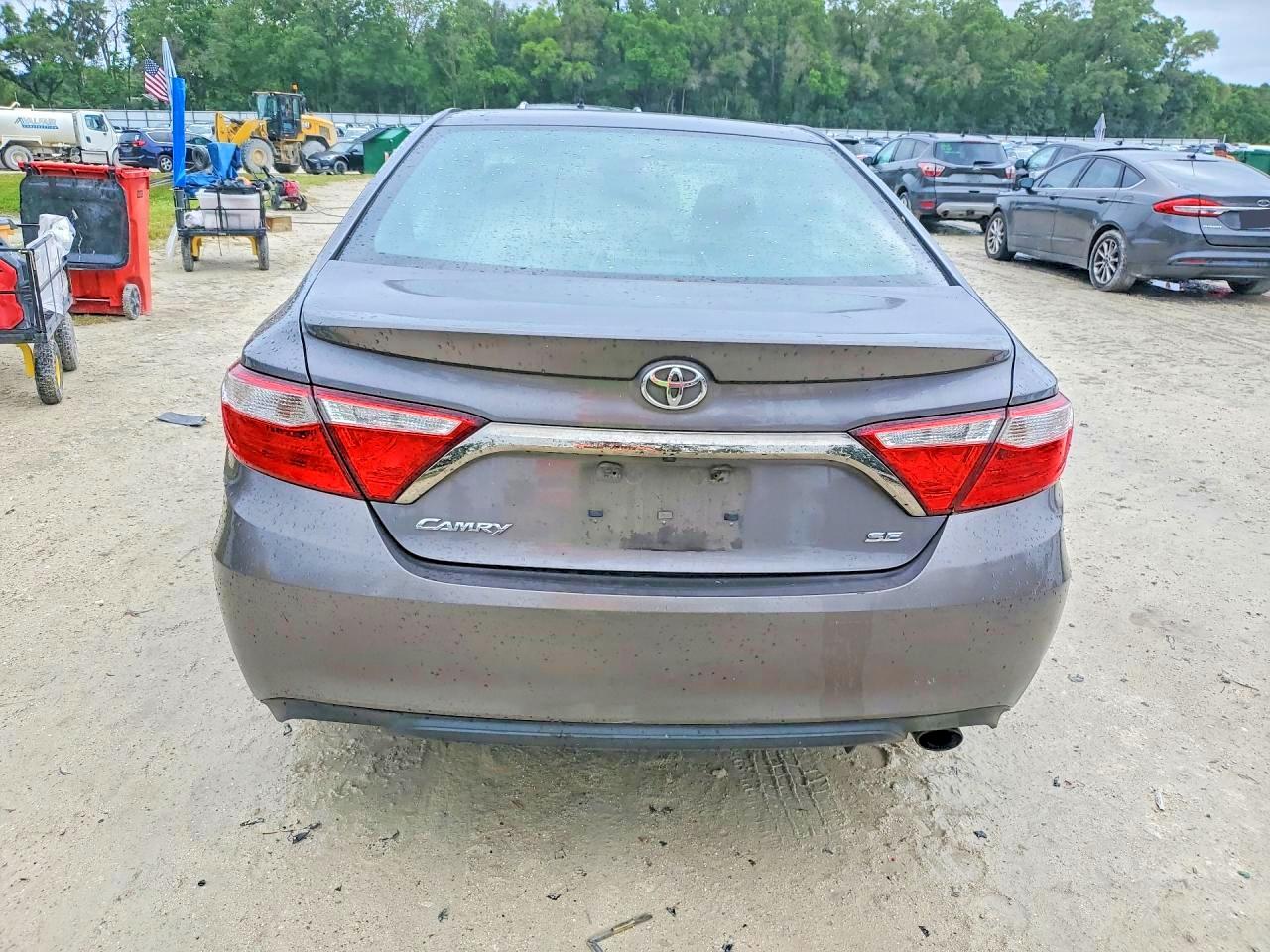 2015 Toyota Camry Se Gray vin: 4T1BF1FK6FU023611