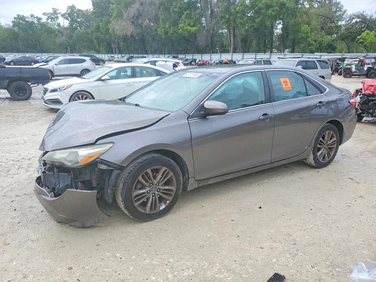 2015 Toyota Camry Se Gray vin: 4T1BF1FK6FU023611