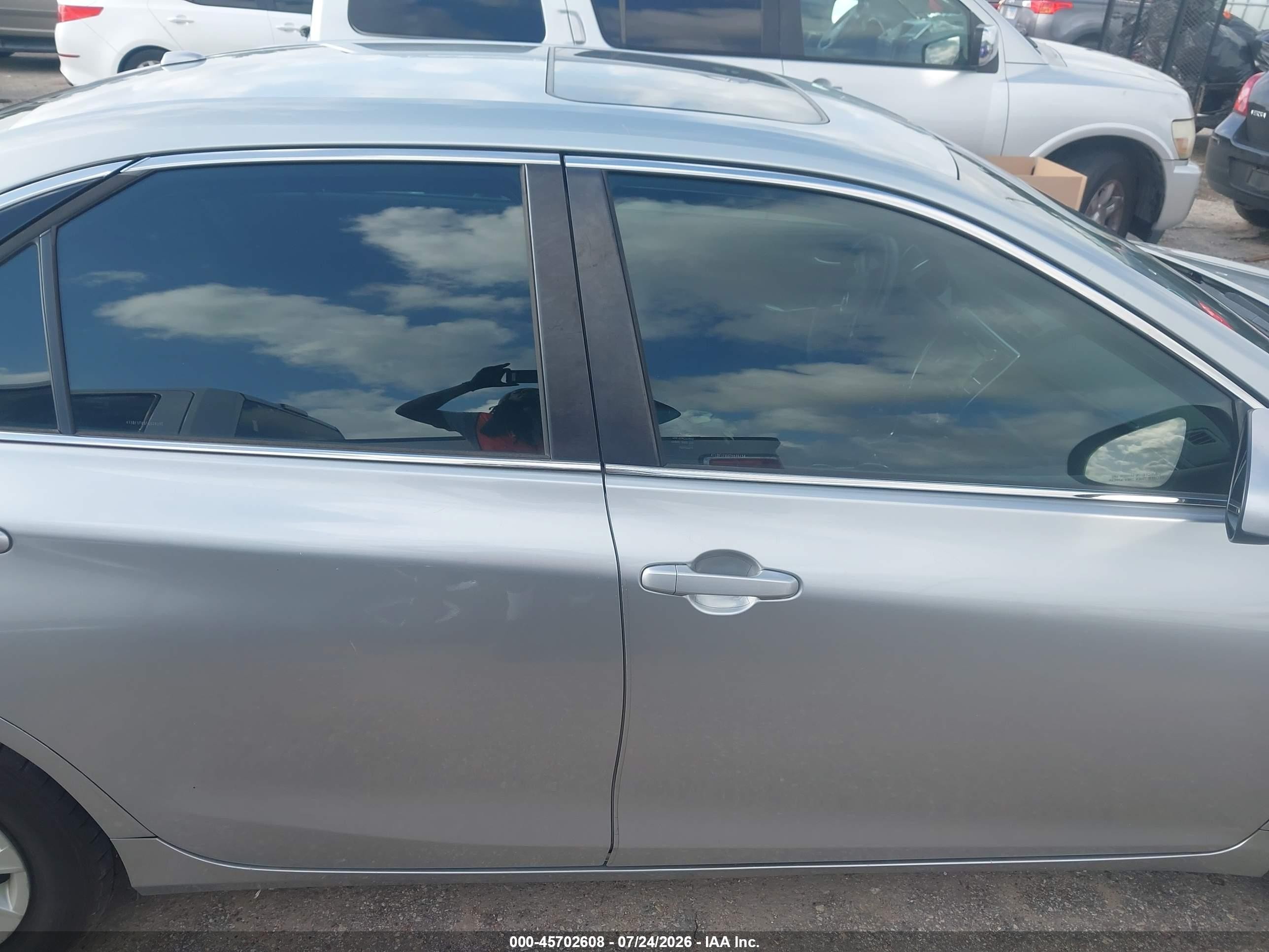 2015 Toyota Camry Le Silver vin: 4T1BF1FK6FU026198